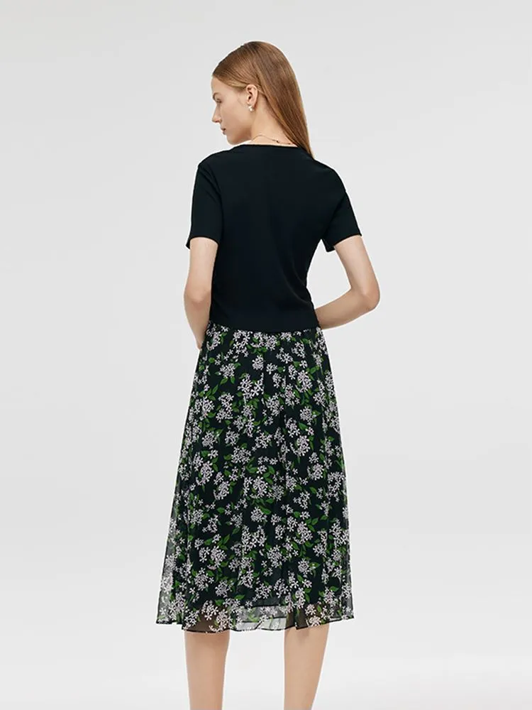 Drawstring Waist Knit Top And Print Skirt Two-Piece Set sold by Goelia product image thumbnail 3