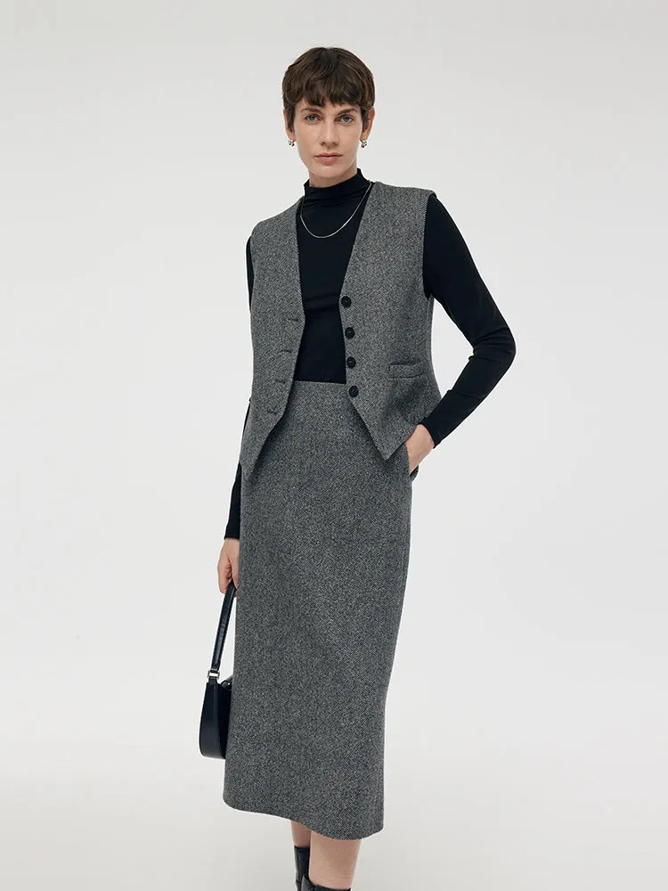 Washable Wool Vest And Skirt And Knit Top Three-Piece Set sold by Goelia product image thumbnail 4