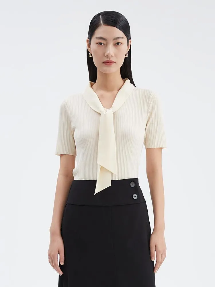 White Acetate V-neck Knit Top sold by Goelia product image thumbnail 5