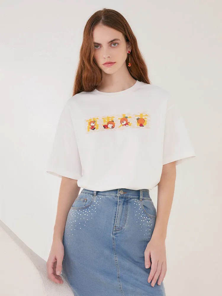 White Printed T-shirt With Chinese Words "Everything Will Be Fine" sold by Goelia