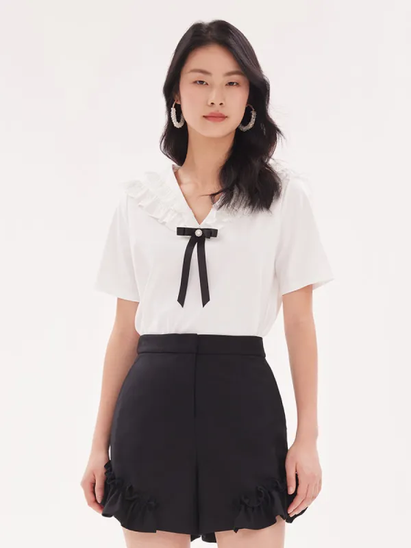 Ruffle Collar T-Shirt With Bowknot sold by Goelia