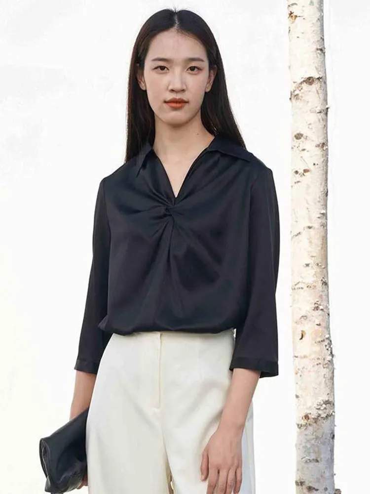 19 Momme Mulberry Silk Knotted Women Blouse sold by Goelia