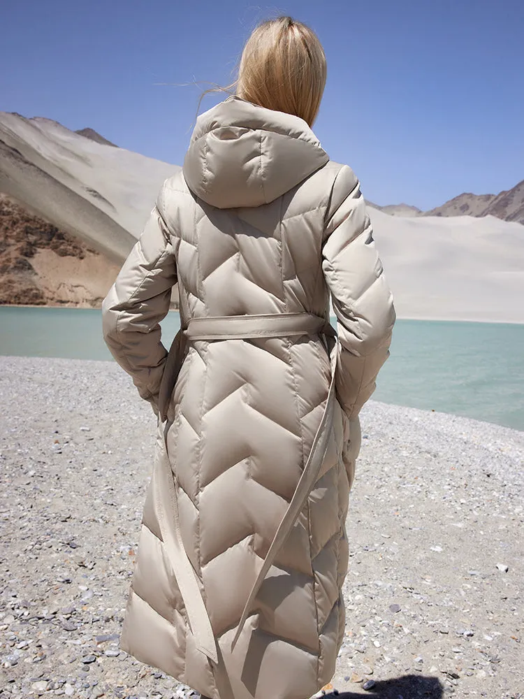 Tight Hooded Long Goose Down Garment sold by Goelia product image thumbnail 4