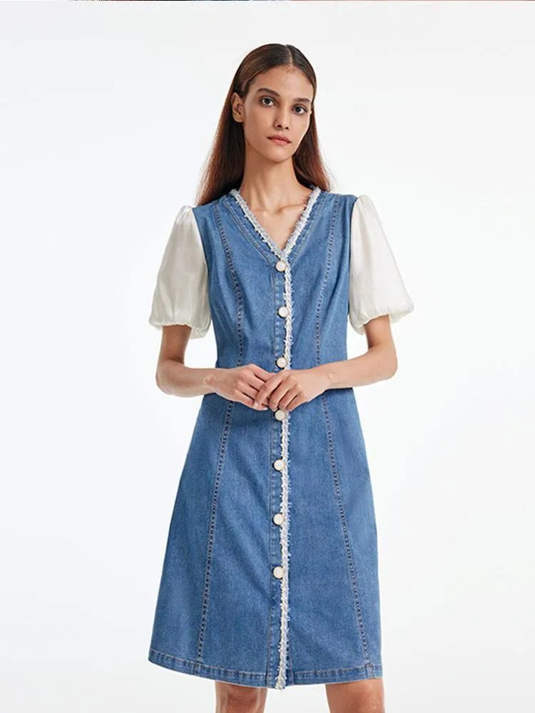 Denim Patchwork V-Neck Midi Dress sold by Goelia product image thumbnail 4