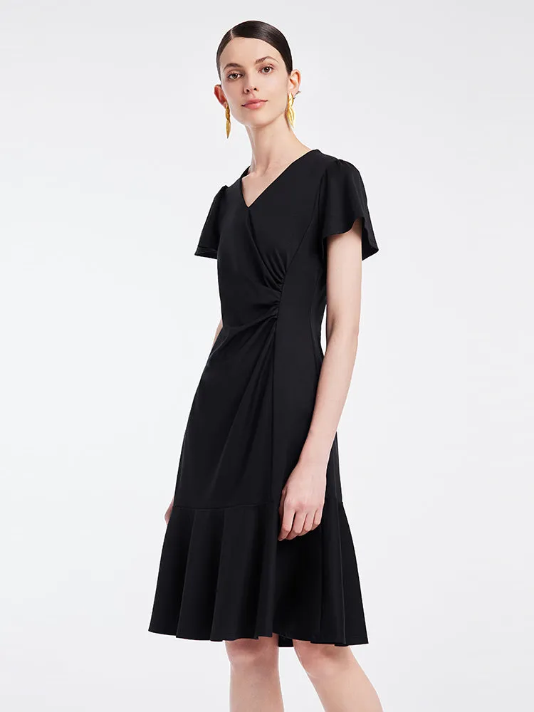 Black Knitted Pleated Midi Dress sold by Goelia product image thumbnail 4
