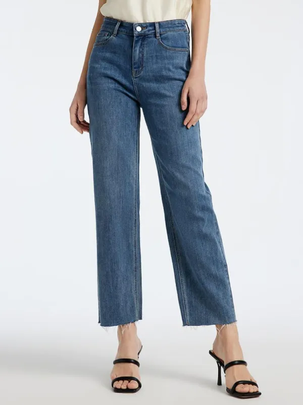 Straight-legged Ankle Length Jeans sold by Goelia