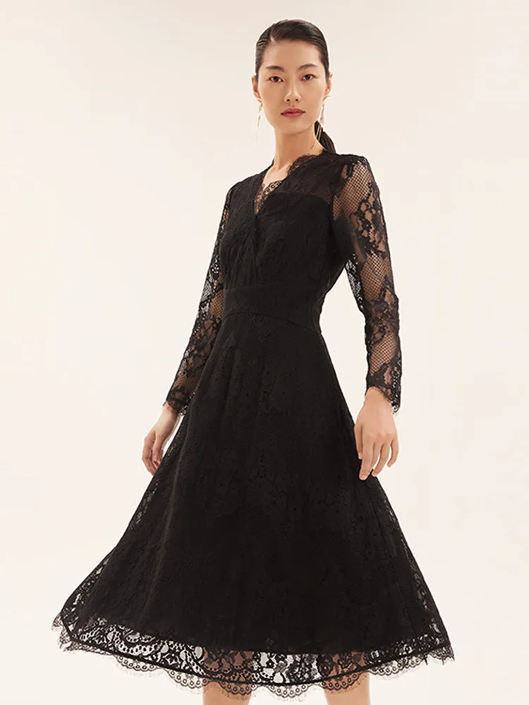 Black Lace Gathered Waist Midi Dress sold by Goelia product image thumbnail 2