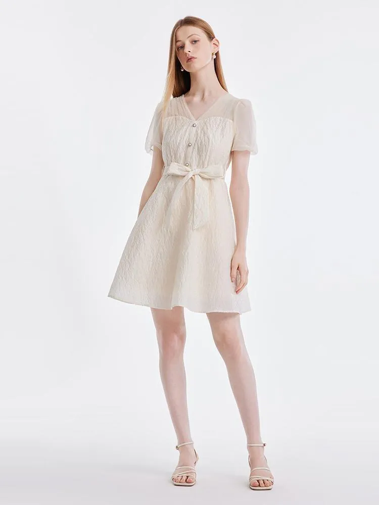 V-neck Mesh Patchwork Jacquard Mini Dress With Belt sold by Goelia product image thumbnail 2