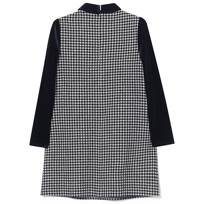 Woolen Houndstooth Bowknot Peter Pan Collar Mini Dress sold by Goelia product image thumbnail 5