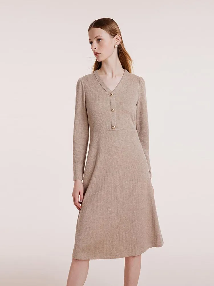 Beige Knit V-Neck Midi Work Dress sold by Goelia product image thumbnail 4