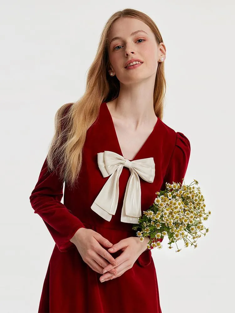 Red Velvet Mini Dress With Detachable Bowknot sold by Goelia product image thumbnail 3