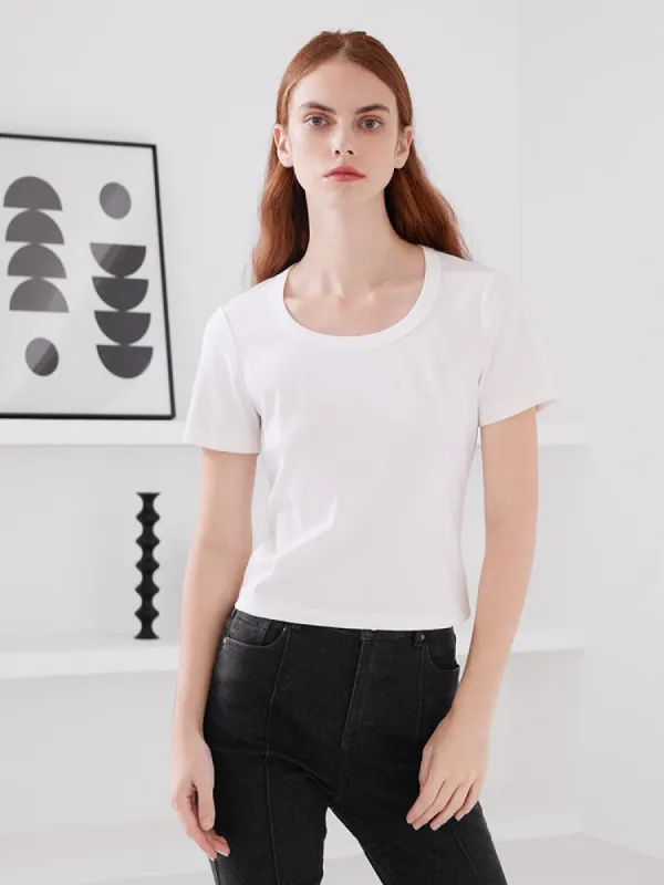 Round Neck Bead Slim T-shirt sold by Goelia
