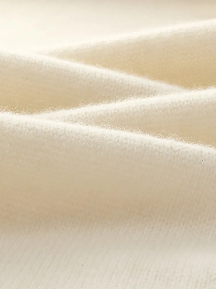 100% Cashmere Plain Scarf sold by Goelia product image thumbnail 4