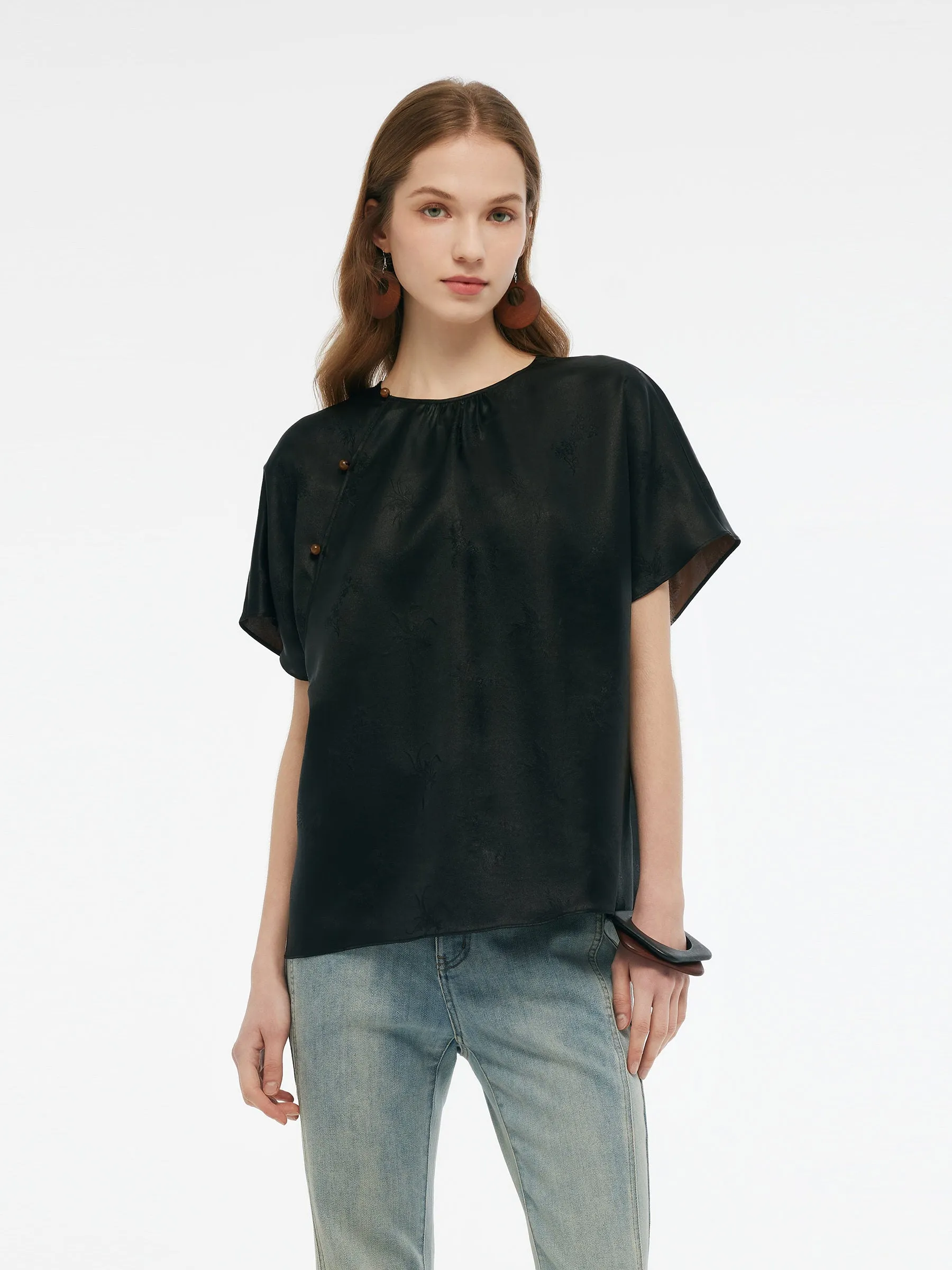 19MM Xiang Yun Silk Jade Bead Button Women T-Shirt sold by Goelia