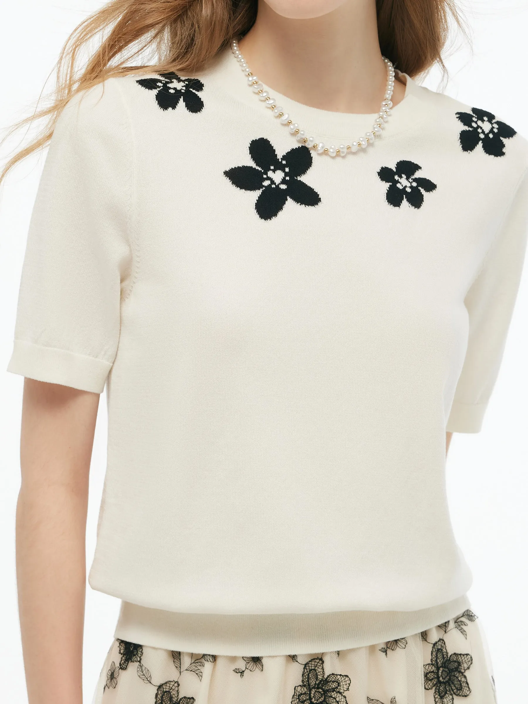 Tencel Blend Floral Jacquard Women Knit Top sold by Goelia product image thumbnail 4