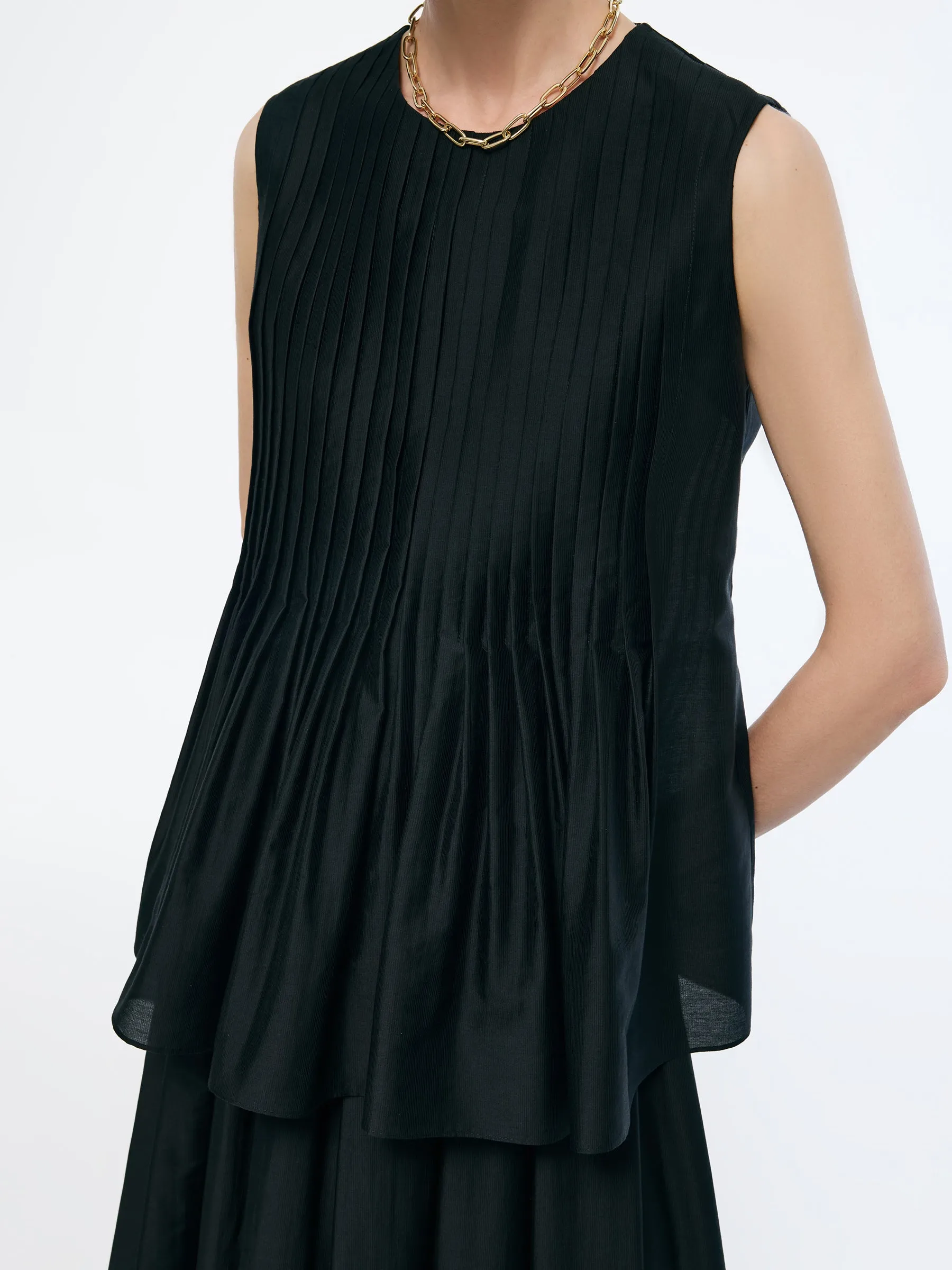 Tencel Blend Ruffle Hem Pleated Tank Top And A-Line Skirt Two-Piece Set sold by Goelia product image thumbnail 5