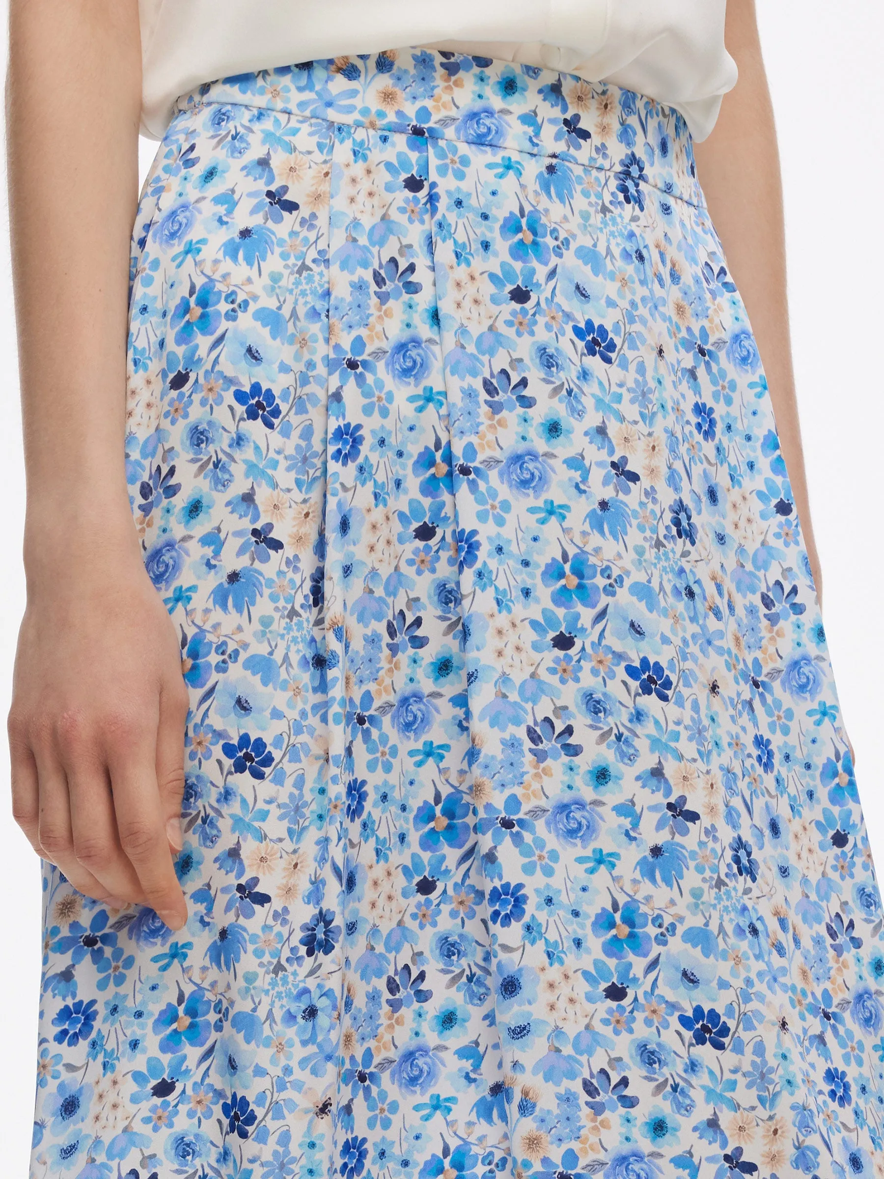 19MM Mulberry Silk Floral Print Skirt sold by Goelia product image thumbnail 5