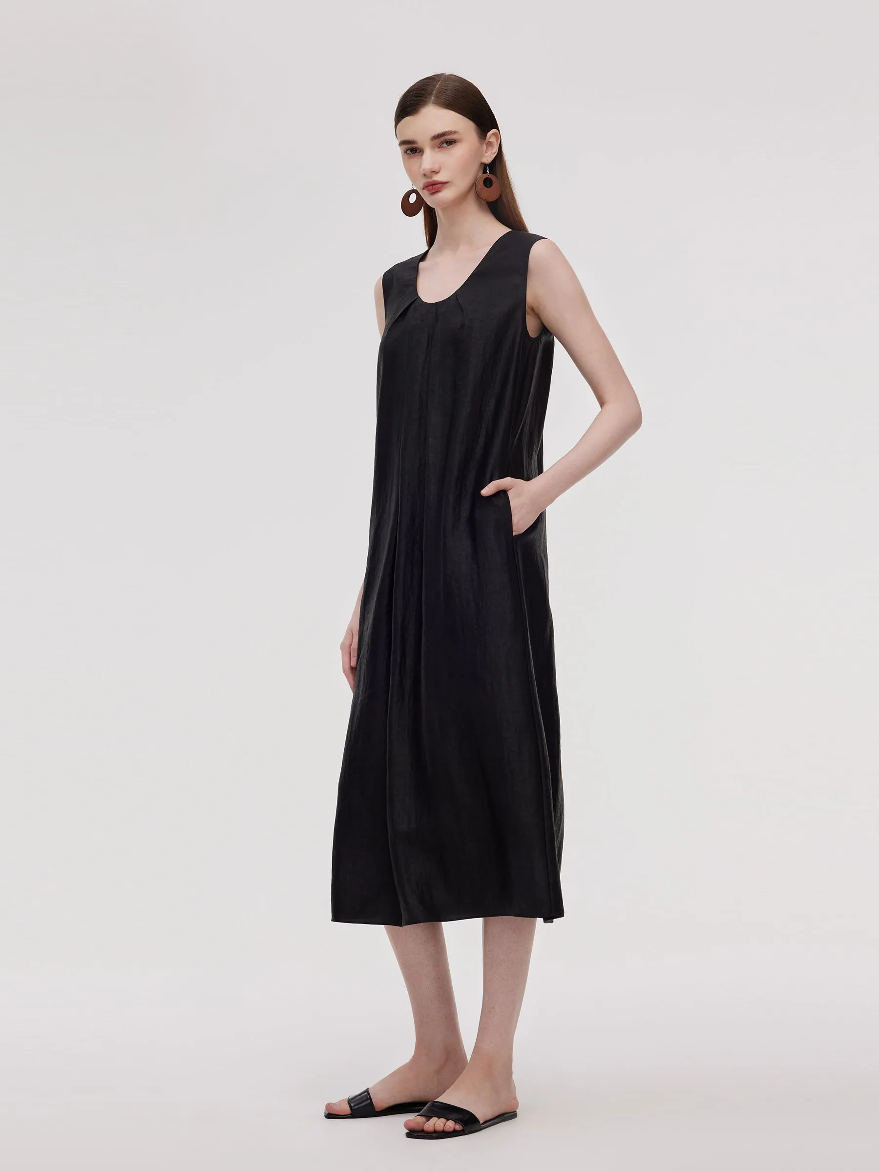 16MM Xiang Yun Silk Women Sleeveless Maxi Dress sold by Goelia product image thumbnail 5