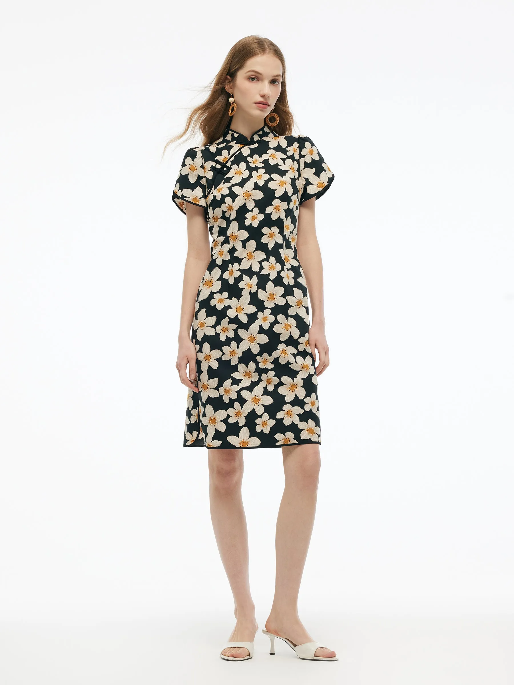 Cotton Floral Print Women Qipao Mini Dress sold by Goelia product image thumbnail 2