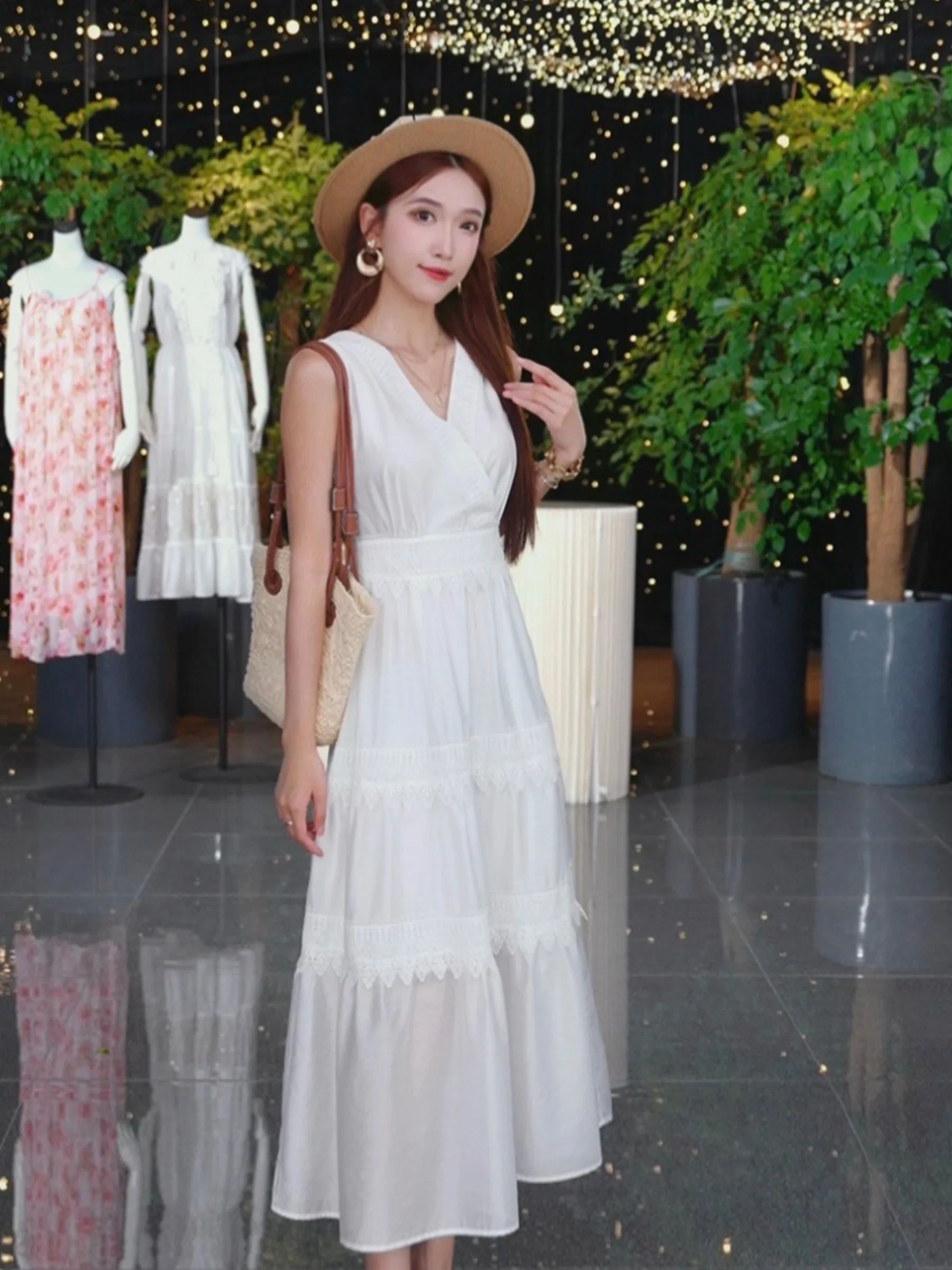 Pre-Order Lace Hem Women Maxi Dress sold by Goelia product image thumbnail 2