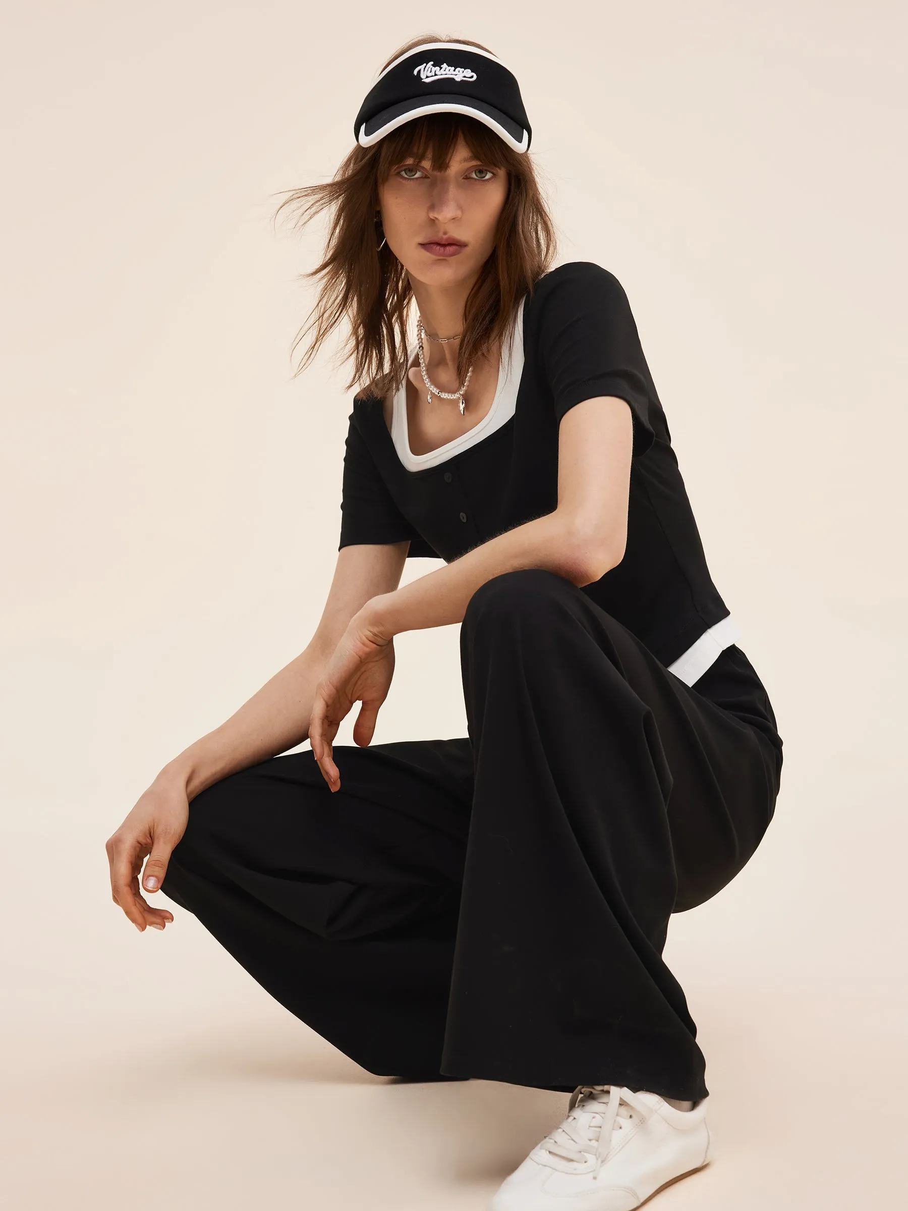 Mock Layered Knit Top And Pants Two-Piece Set sold by Goelia product image thumbnail 4