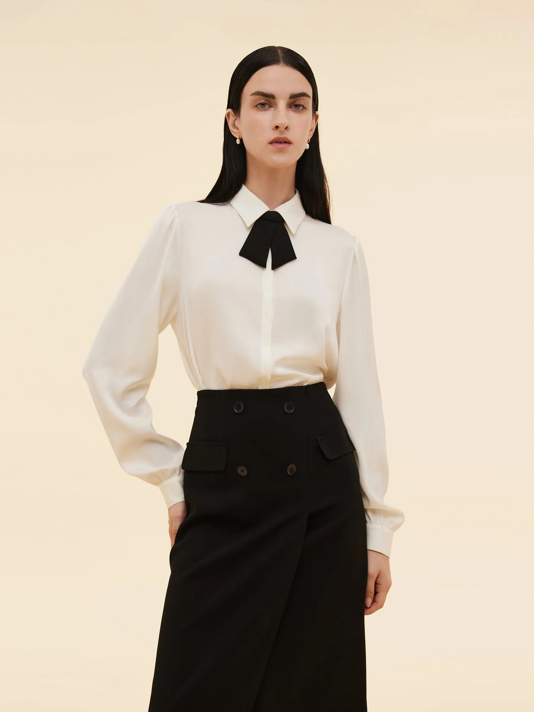 22MM Mulberry Silk Women Shirt With Detachable Bow sold by Goelia