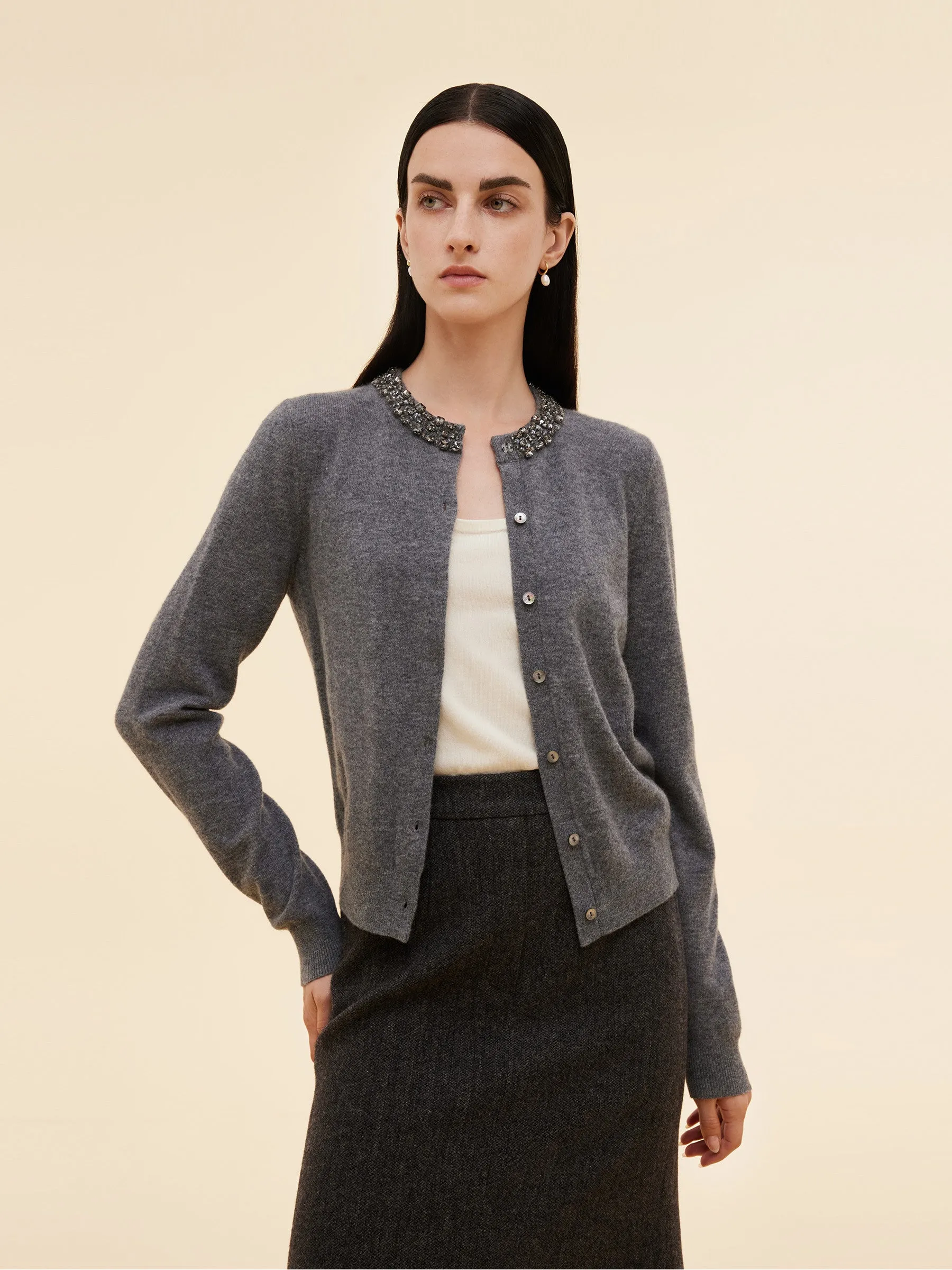 100% Wool Beaded Round Neck Women Cardigan sold by Goelia product image thumbnail 3