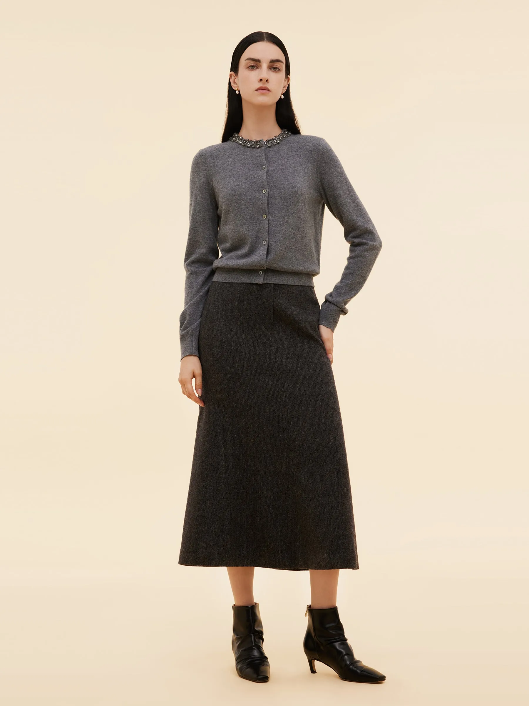 100% Wool Beaded Round Neck Women Cardigan sold by Goelia product image thumbnail 2