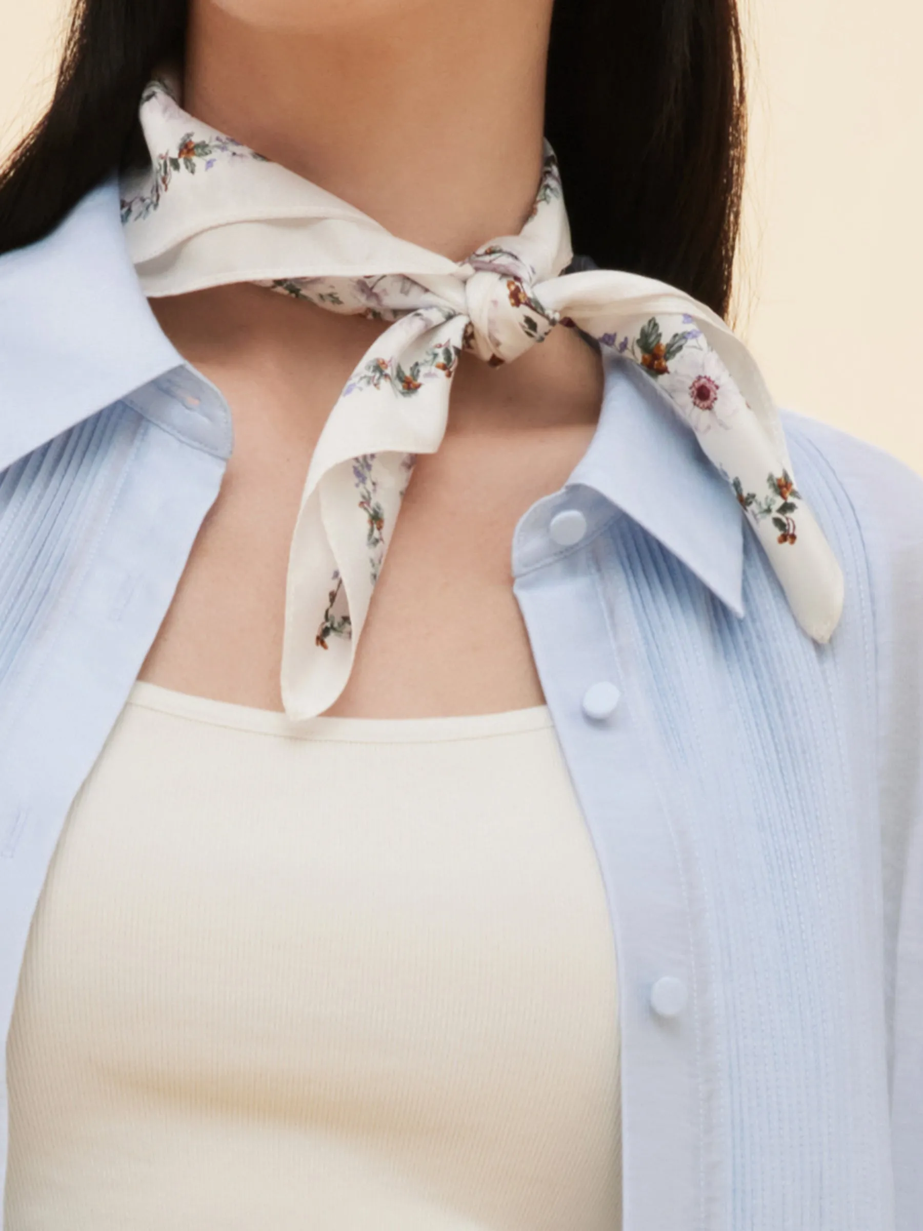 100% Mulberry Silk Floral Print Women Scarf sold by Goelia product image thumbnail 4