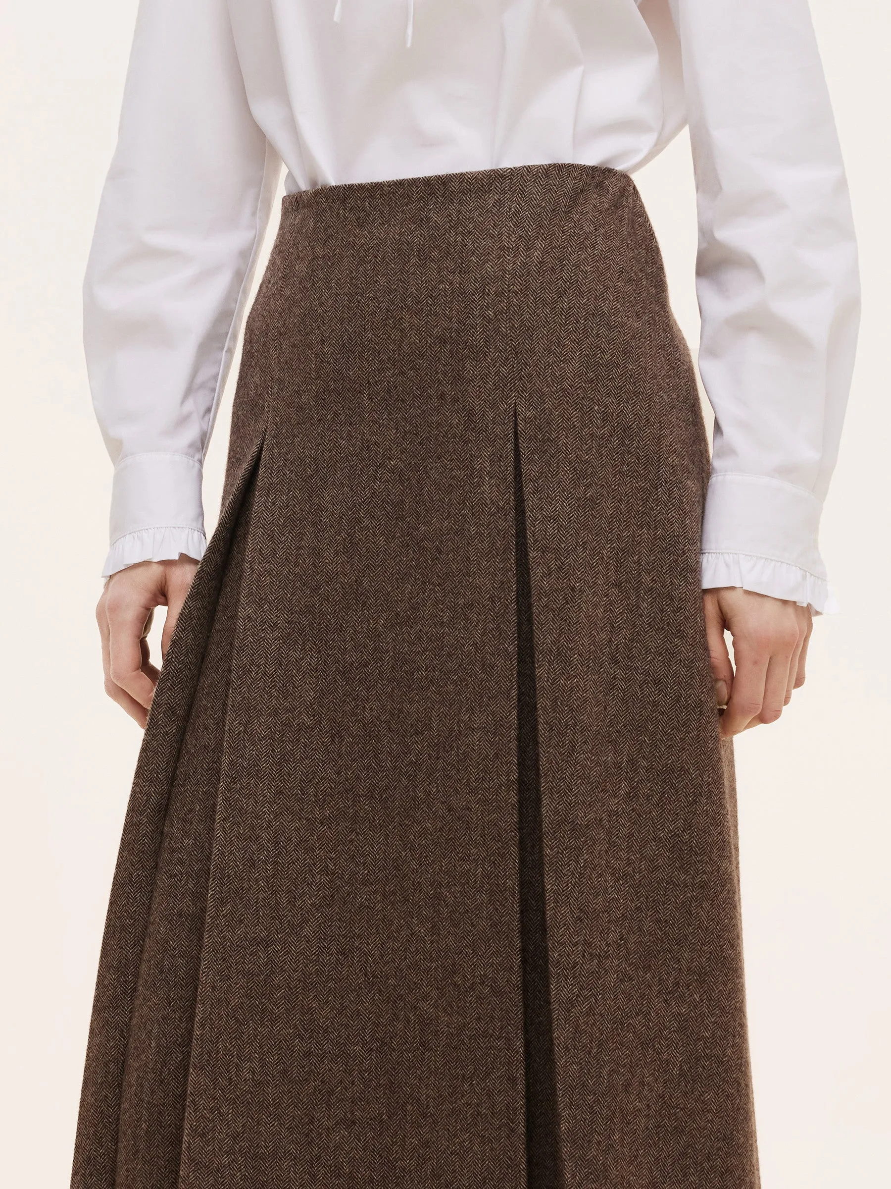 100% Washable Wool A-Line Women Skirt sold by Goelia product image thumbnail 5