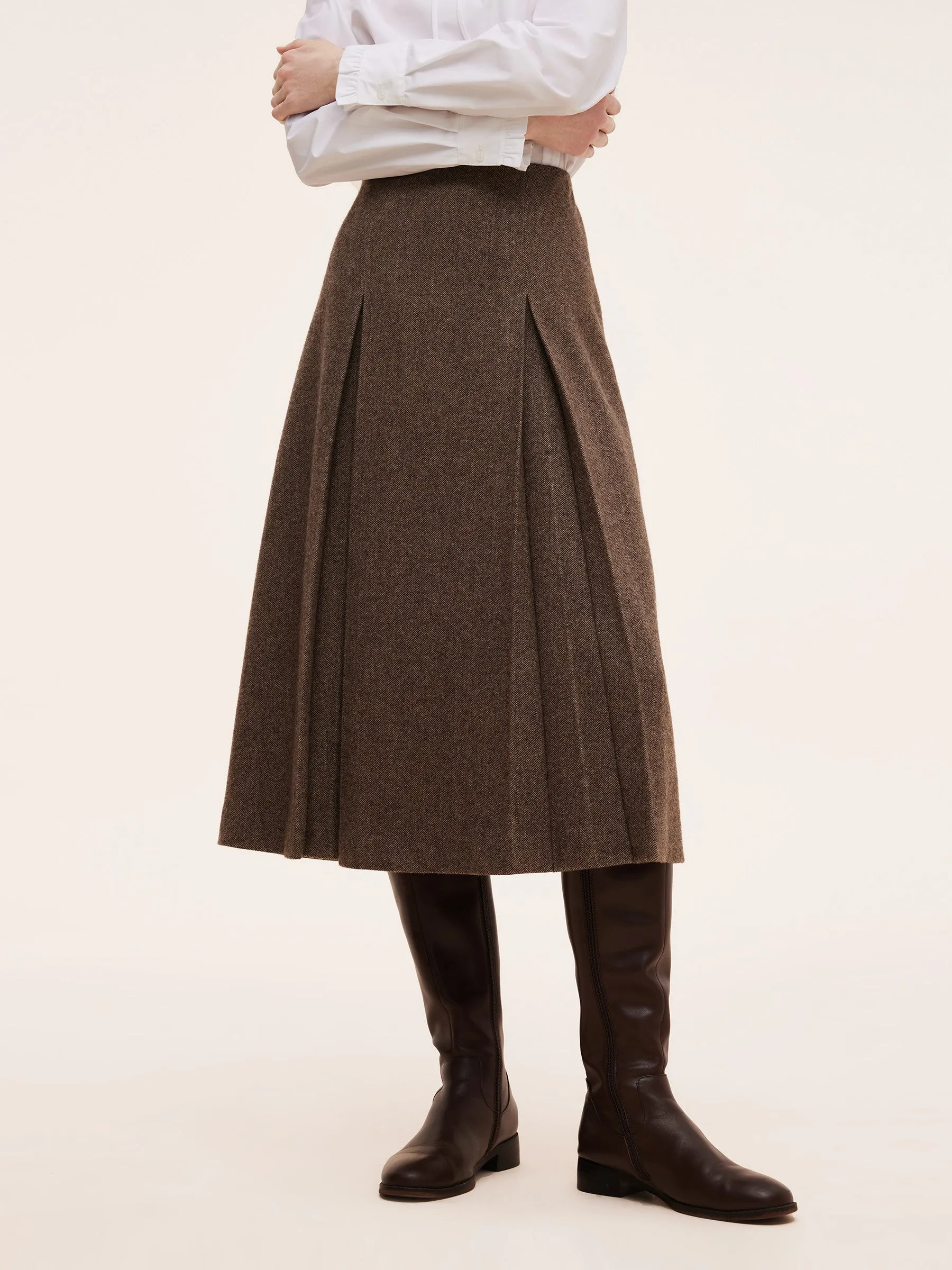 100% Washable Wool A-Line Women Skirt sold by Goelia product image thumbnail 4