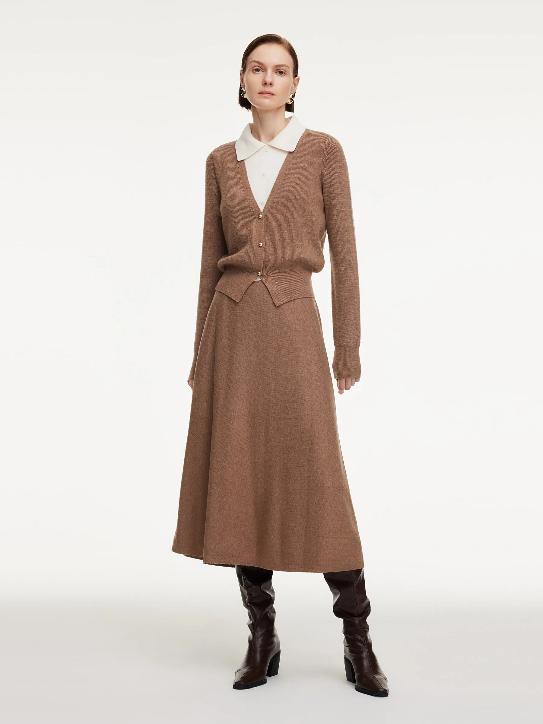 Faux Two-Piece Knit Top And Skirt Two-Piece Set sold by Goelia product image thumbnail 3