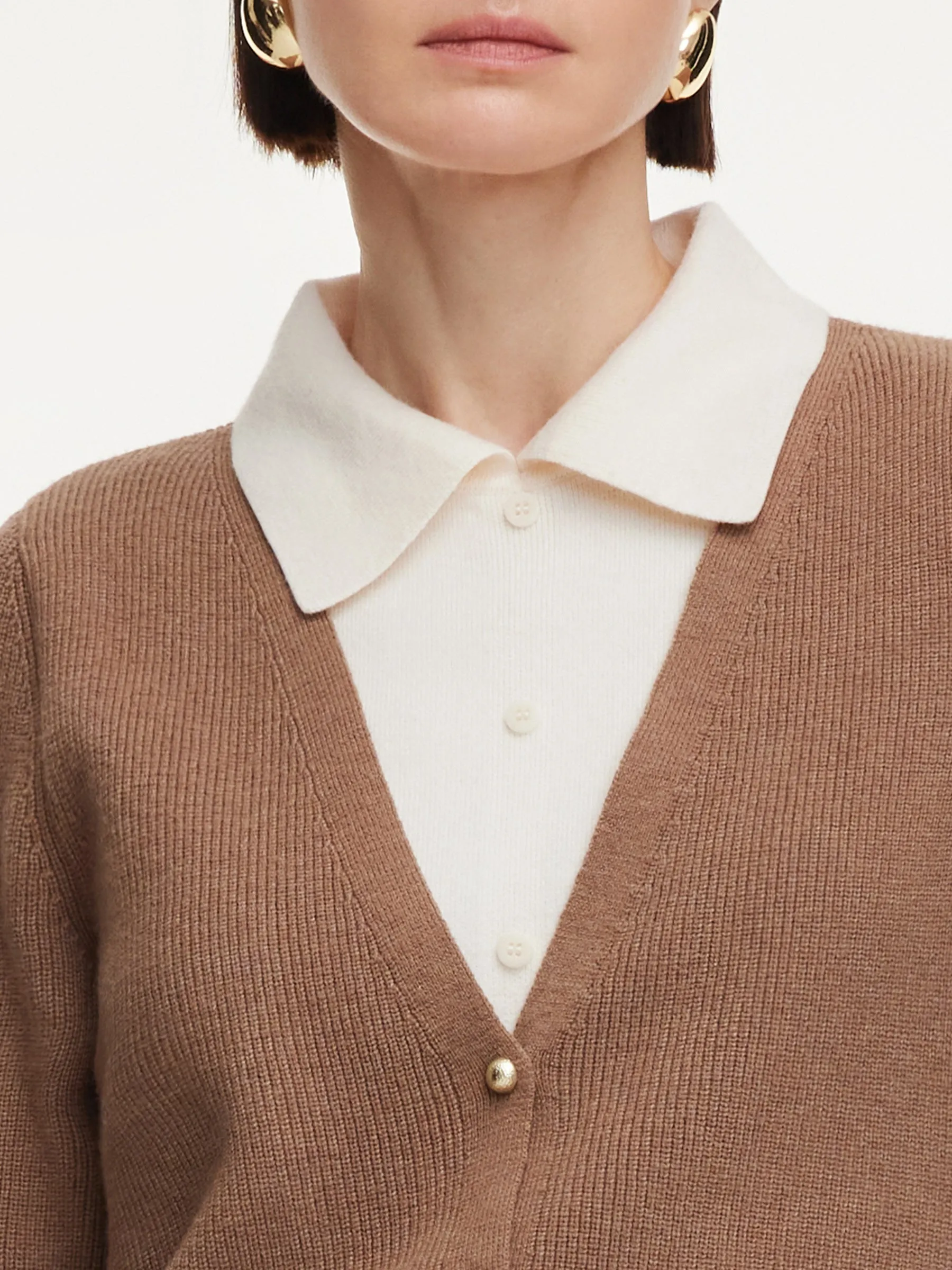 Faux Two-Piece Knit Top And Skirt Two-Piece Set sold by Goelia product image thumbnail 5