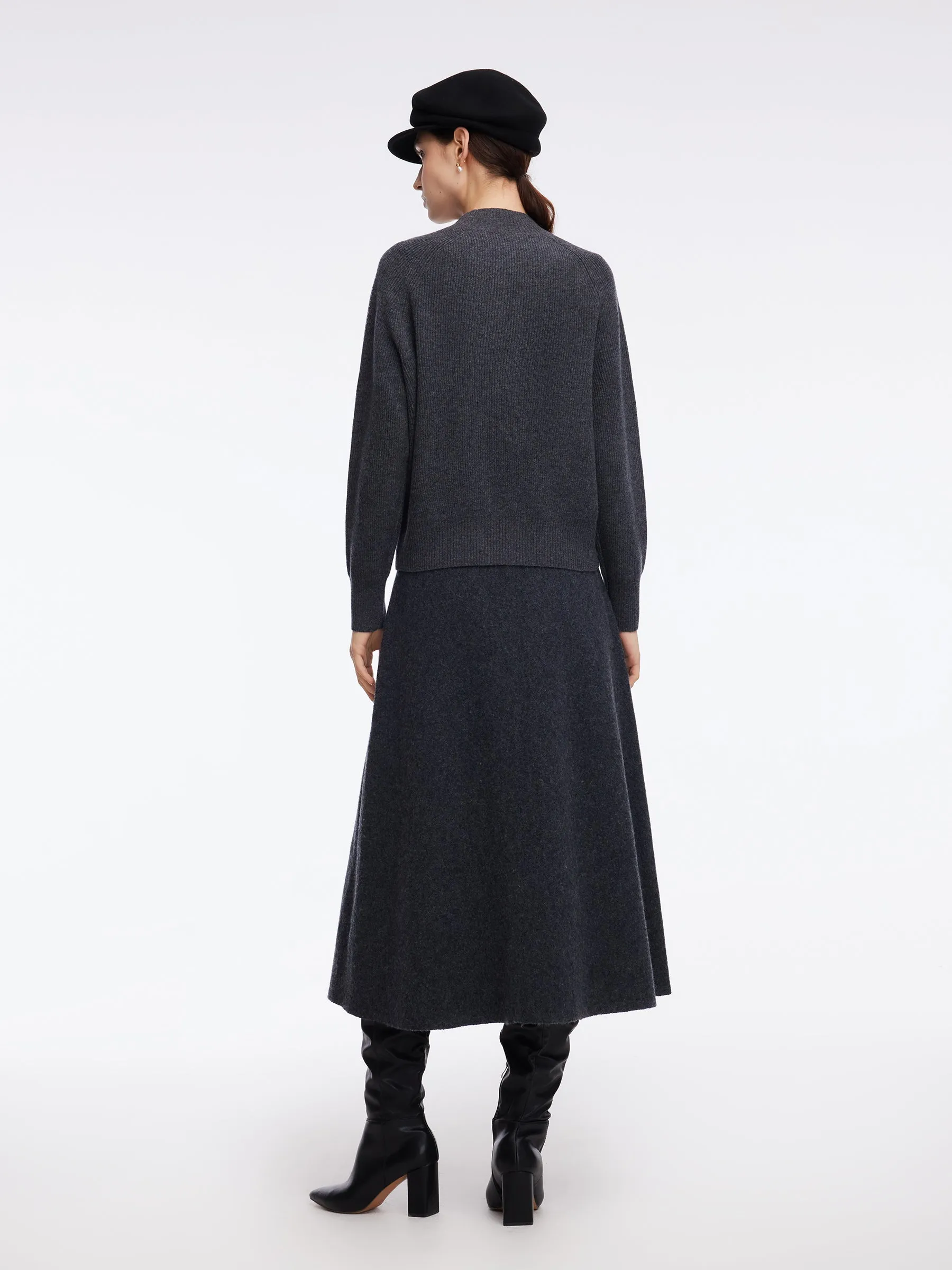 100% Wool Stitch Trim Women Sweater sold by Goelia product image thumbnail 4