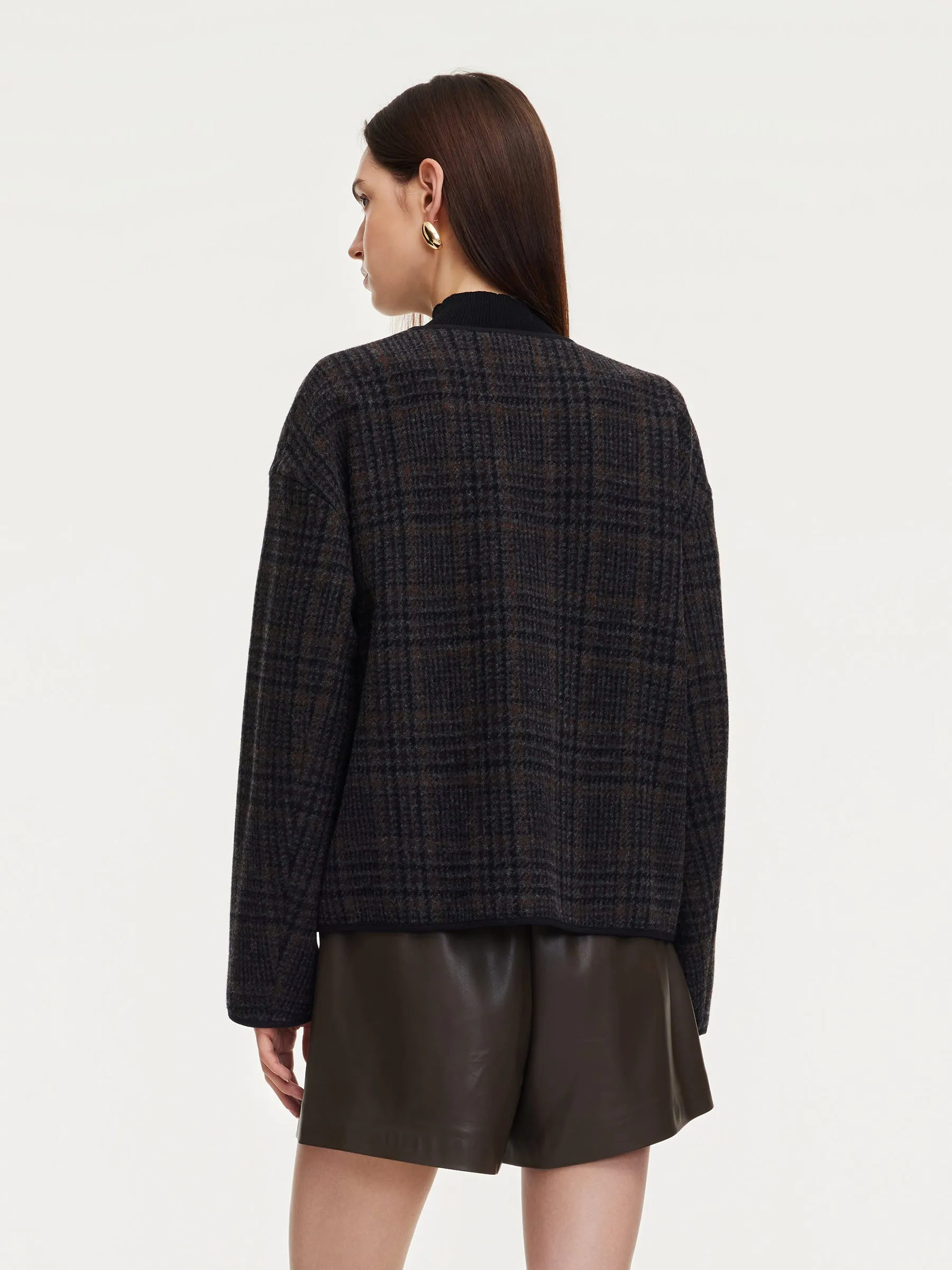 100% Wool Plaid Round Neck Women Jacket sold by Goelia product image thumbnail 4