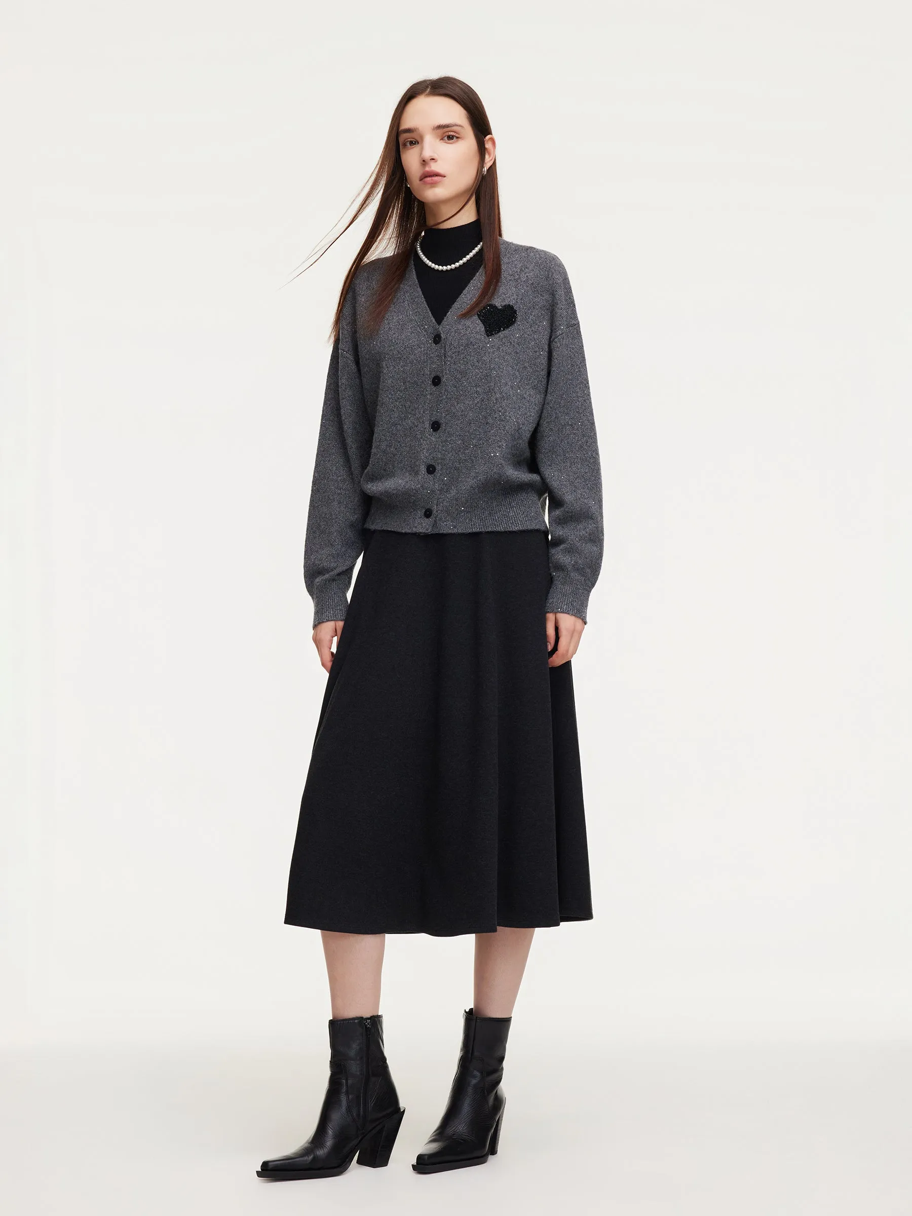 Sequined Heart V-Neck Women Cardigan sold by Goelia product image thumbnail 2