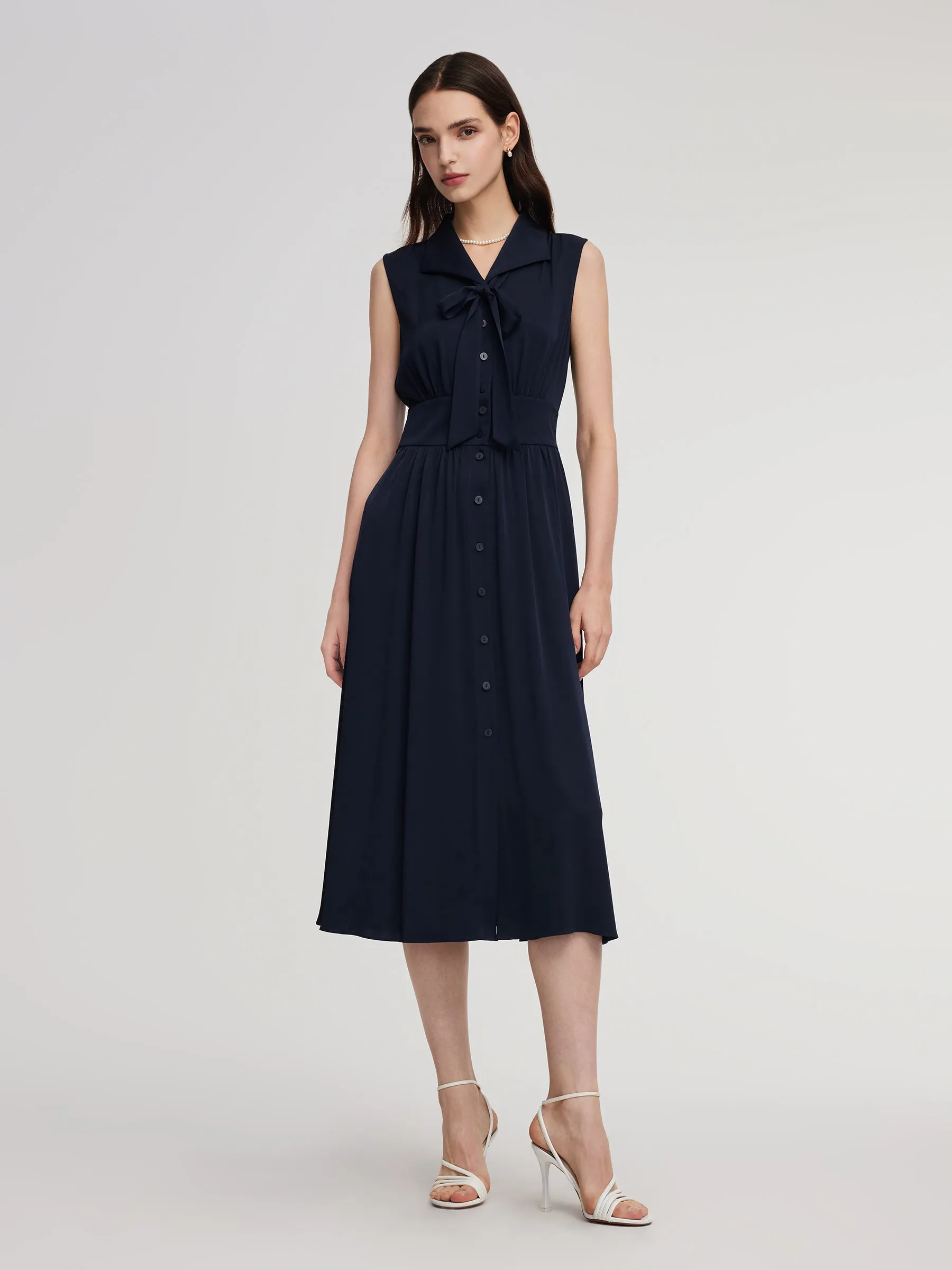 22MM Mulberry Silk Gathered Waist Women Sleeveless Maxi Dress sold by Goelia product image thumbnail 3