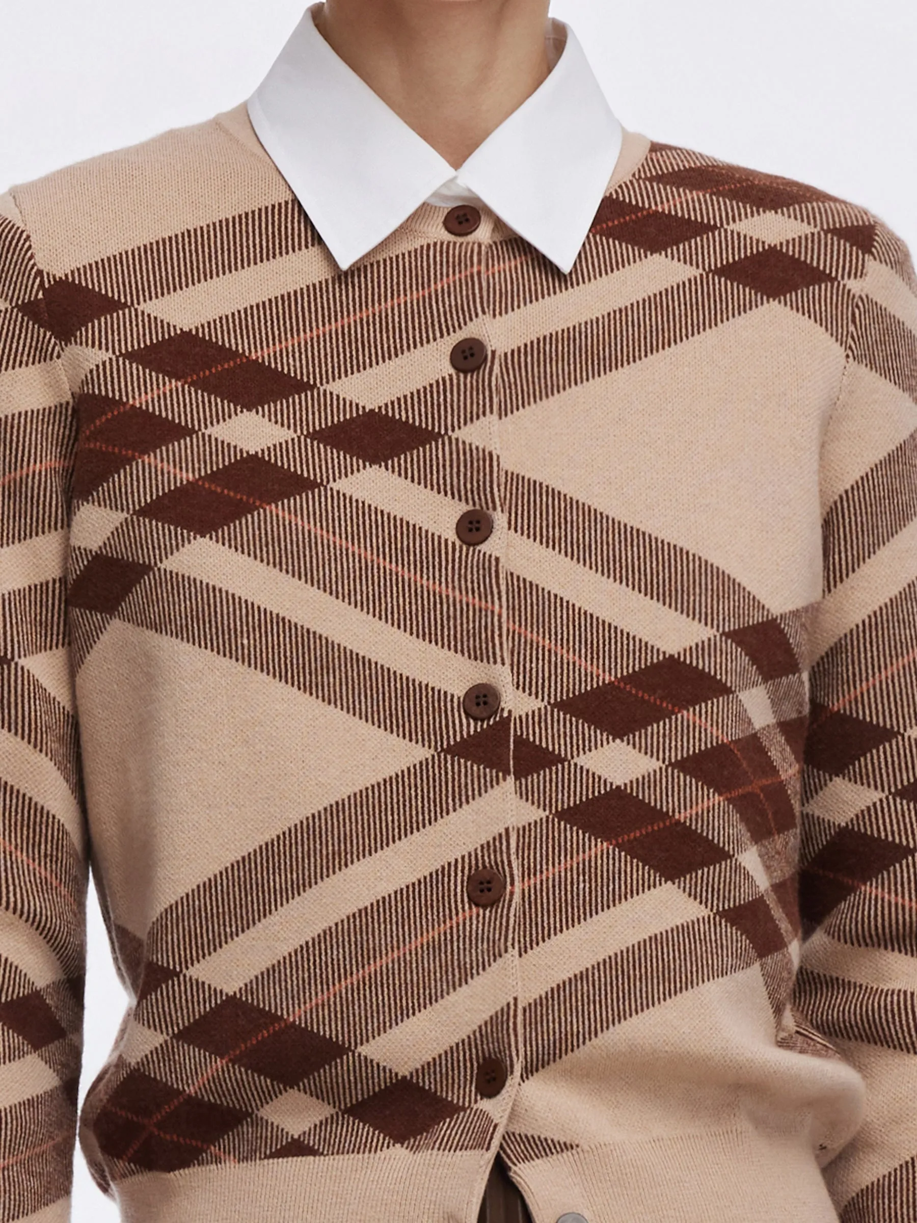 Tencel Wool Blend Plaid Women Cardigan sold by Goelia product image thumbnail 5