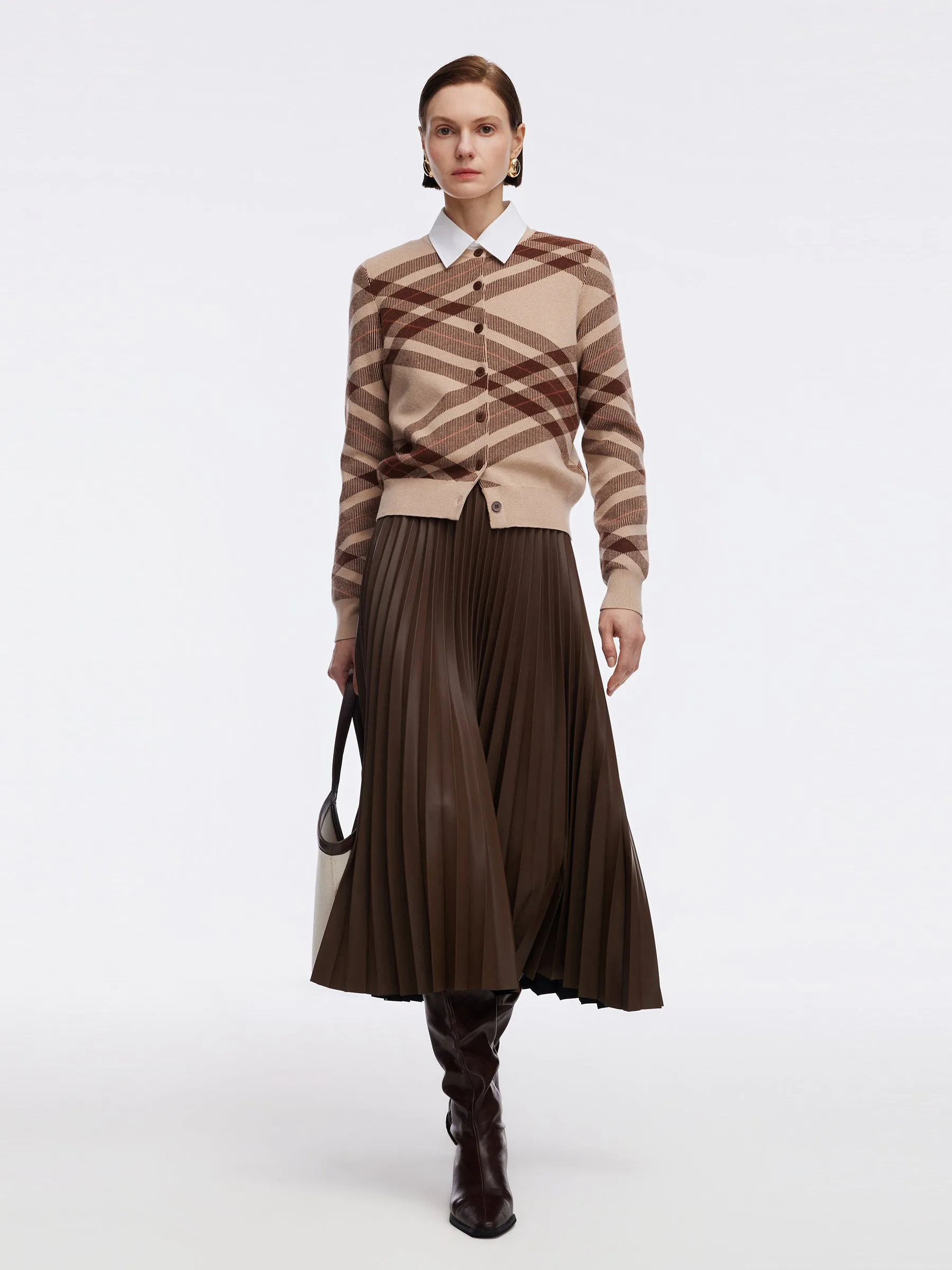 Tencel Wool Blend Plaid Women Cardigan sold by Goelia product image thumbnail 3