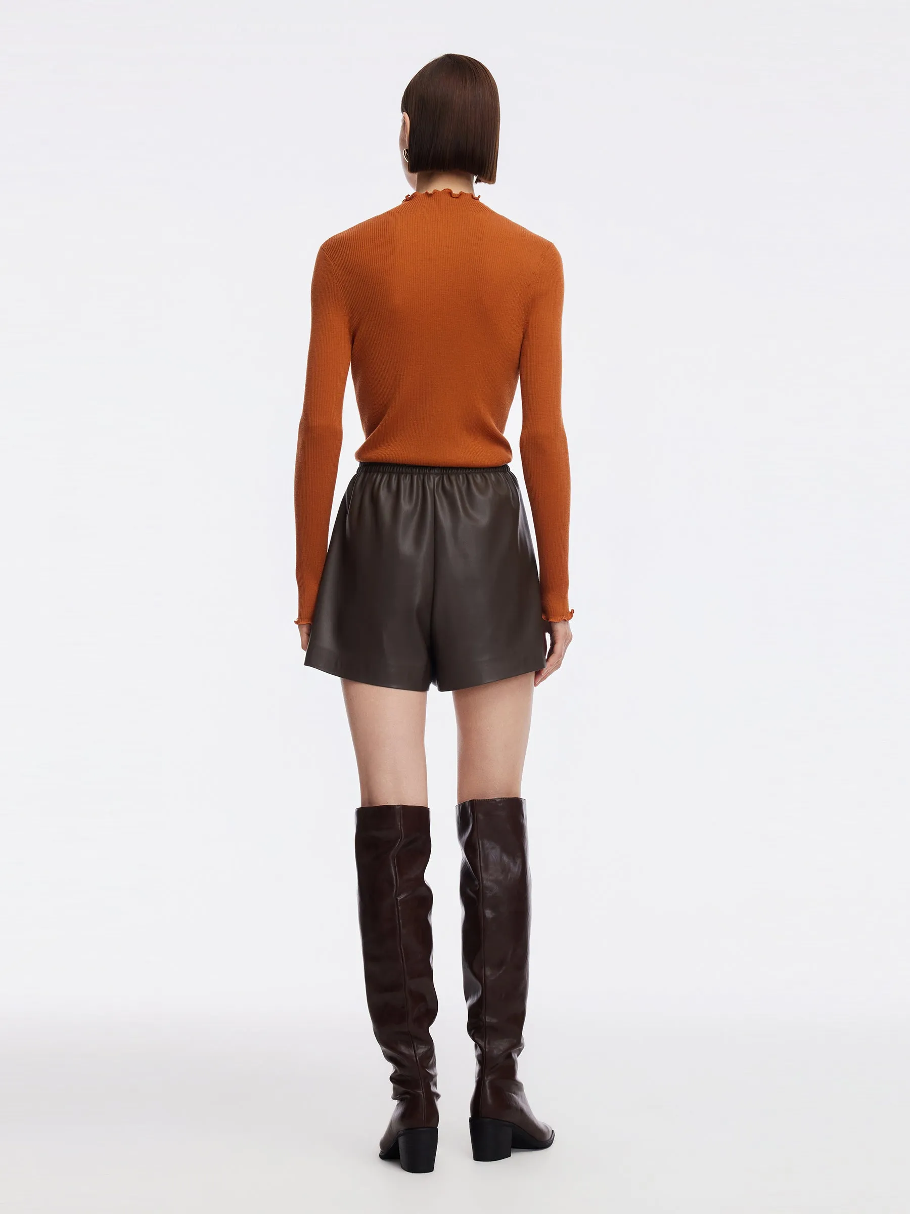 PU Leather Elastic Waist Women A-Line Shorts sold by Goelia product image thumbnail 4