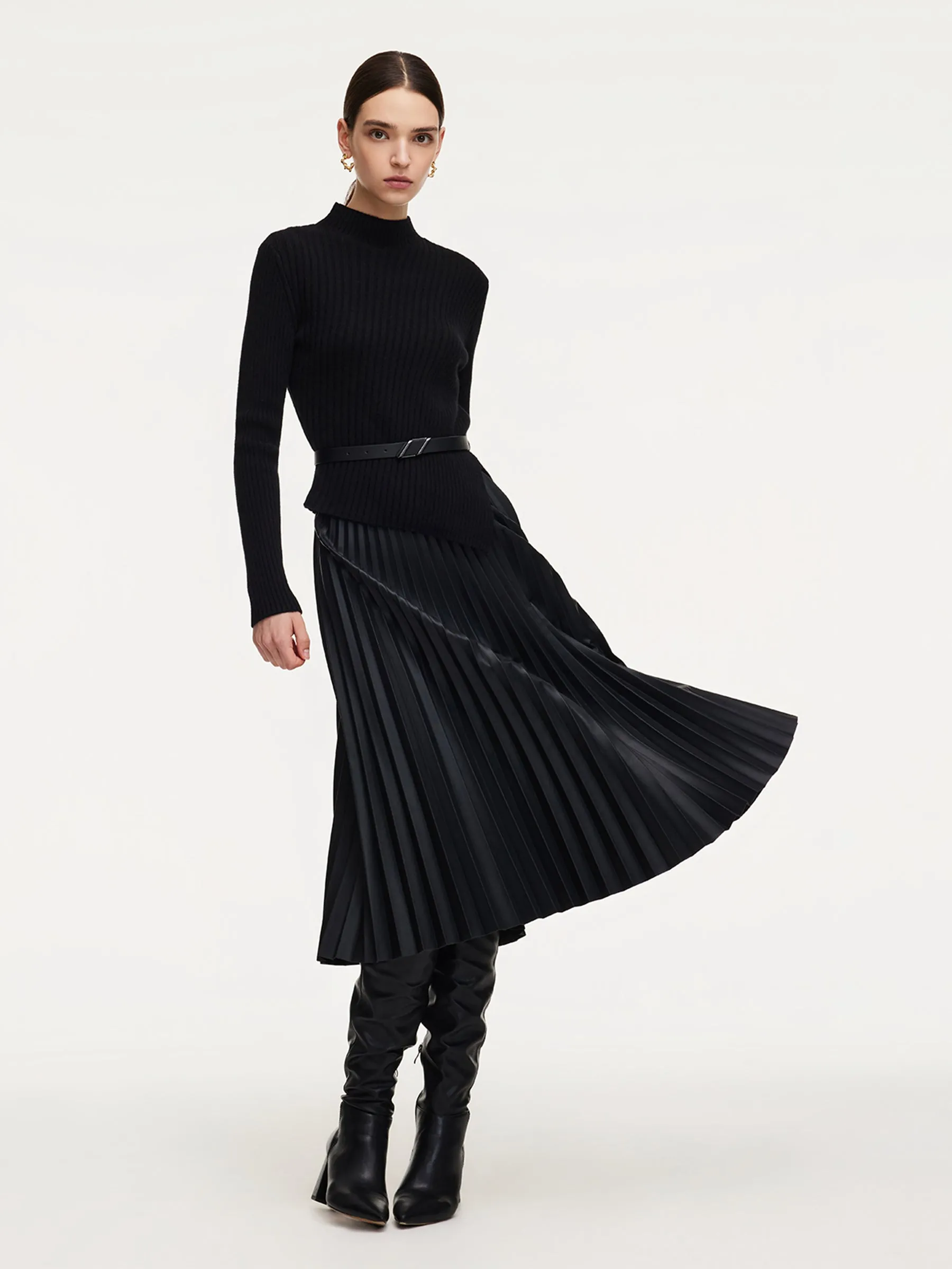 100% Wool Knit Top And PU Leather Skirt Two-Piece Set With Belt sold by Goelia product image thumbnail 3