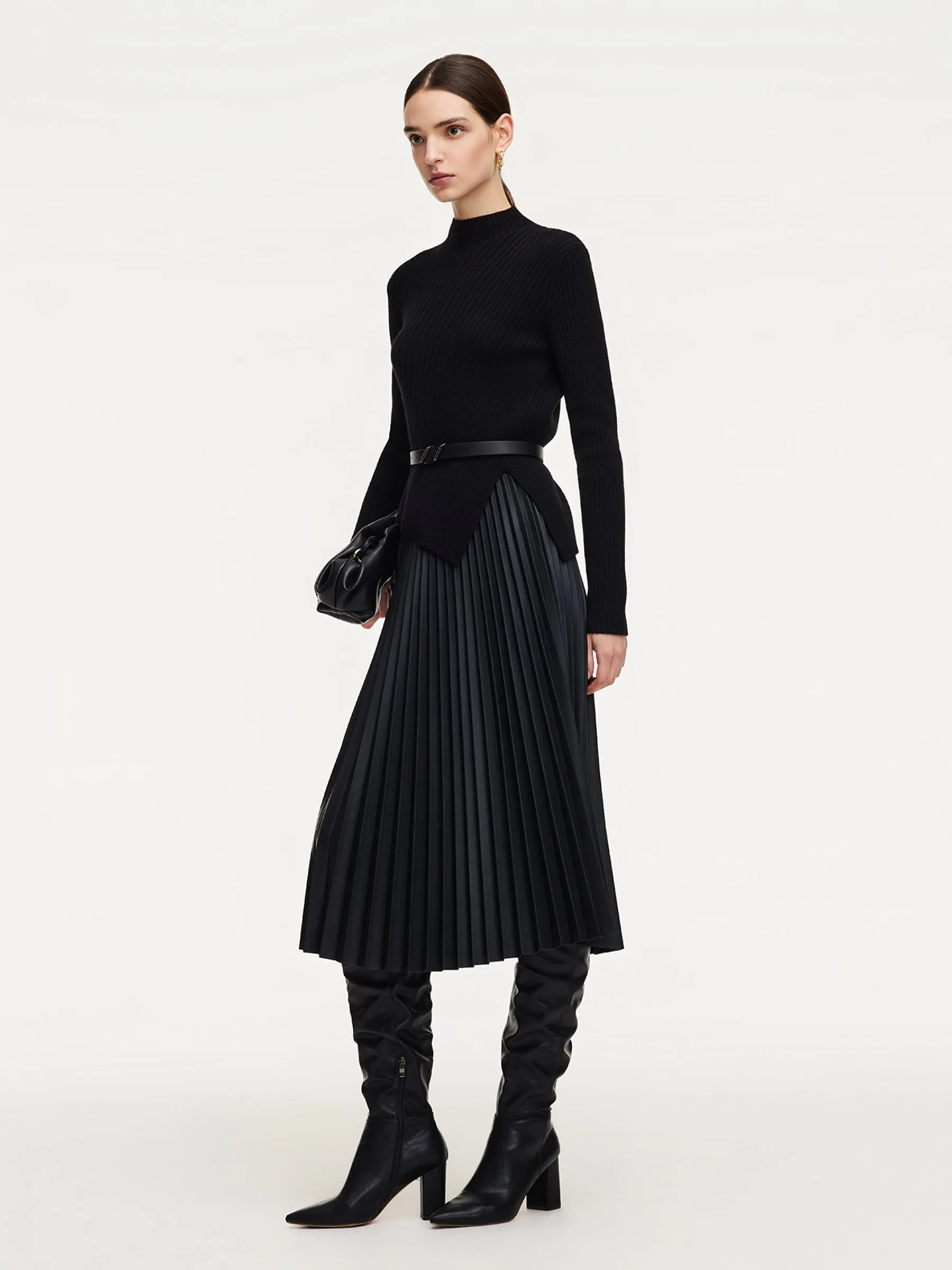 100% Wool Knit Top And PU Leather Skirt Two-Piece Set With Belt sold by Goelia product image thumbnail 4