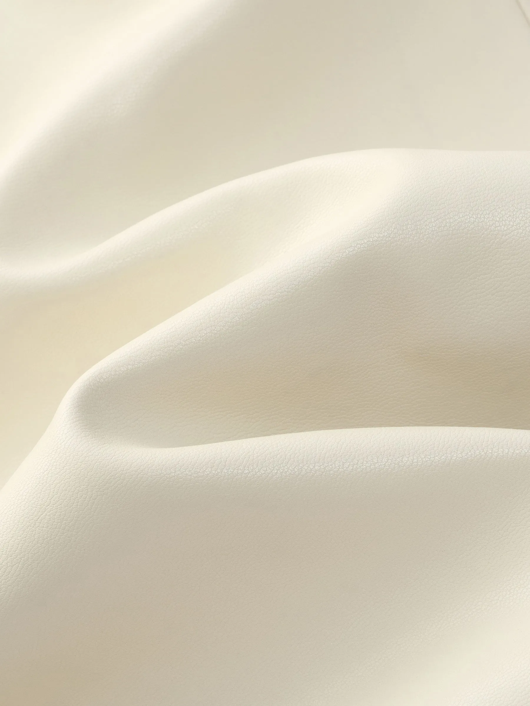 Eco-friendly Leather Goose Down Vest sold by Goelia product image thumbnail 3