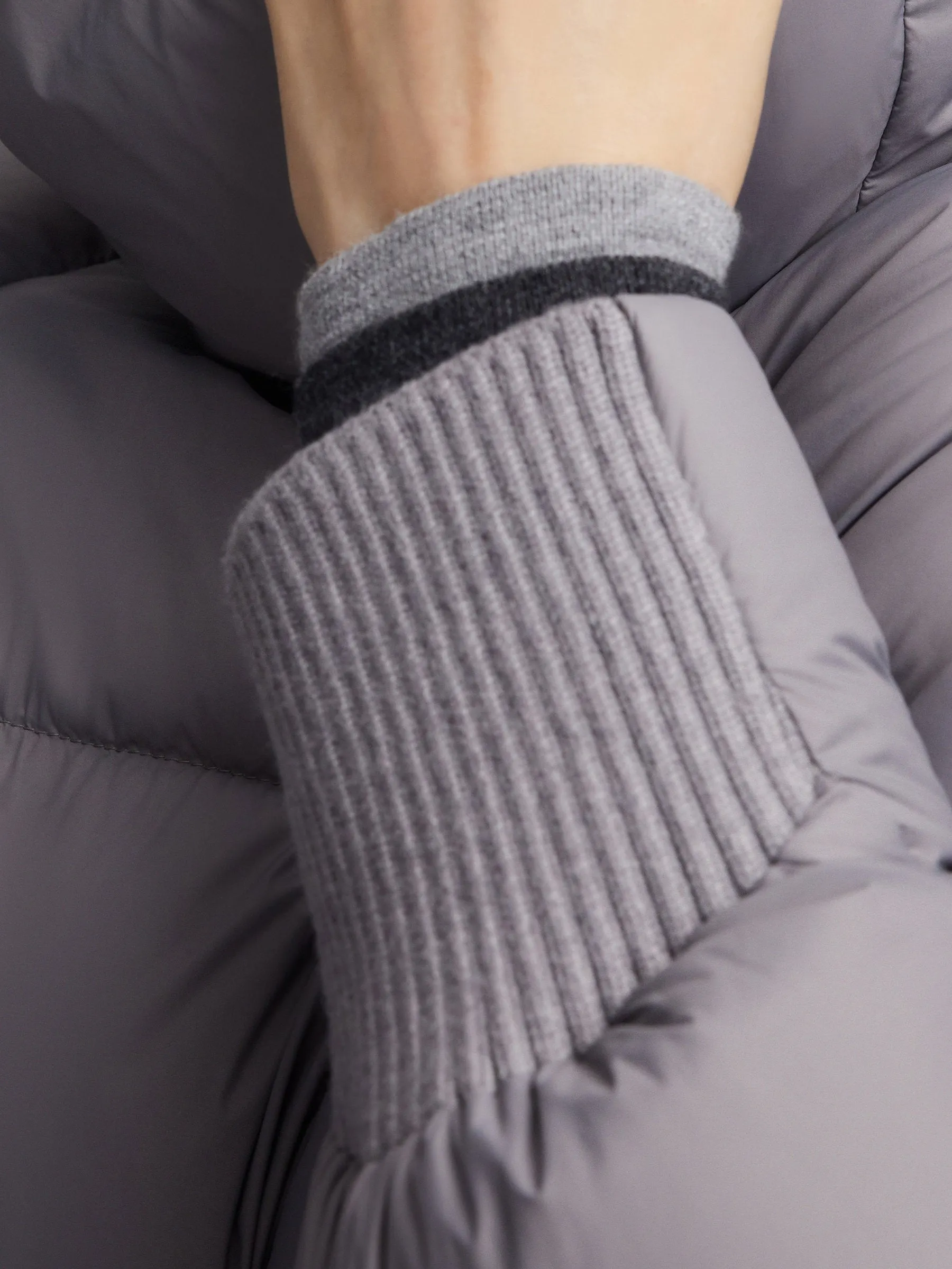 Lightweight Windproof Hooded Long Goose Down Coat sold by Goelia product image thumbnail 5