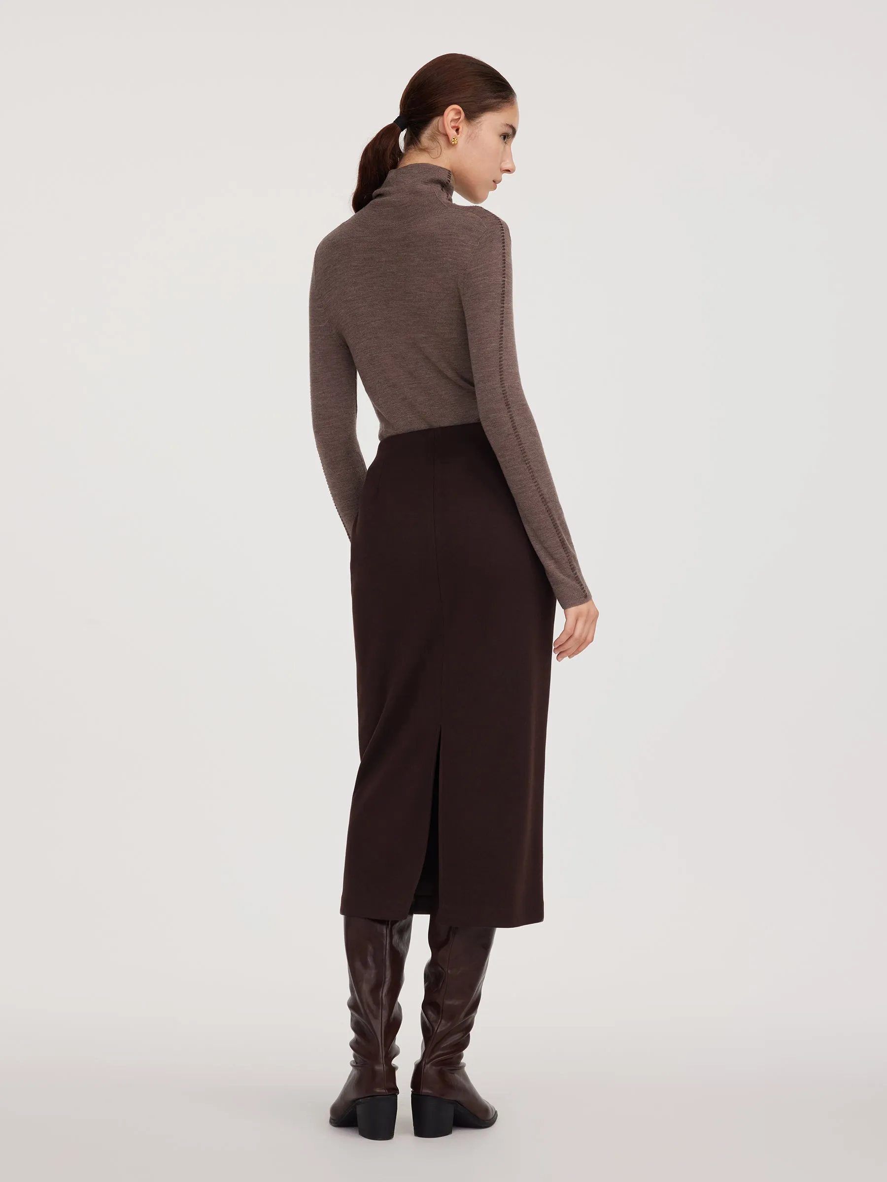 Back Slit Column Women Knit Skirt sold by Goelia product image thumbnail 5