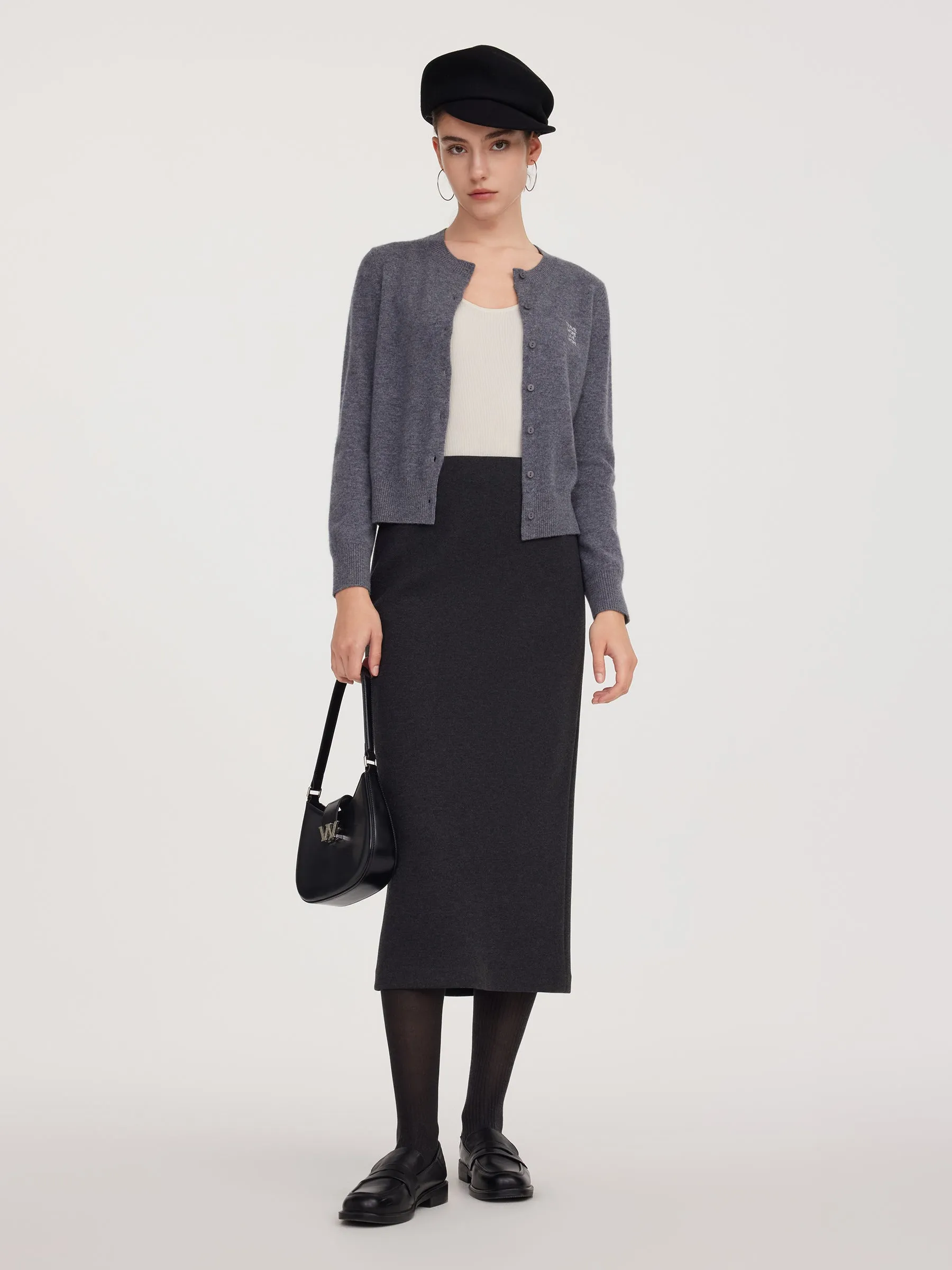 Back Slit Column Women Knit Skirt sold by Goelia product image thumbnail 3