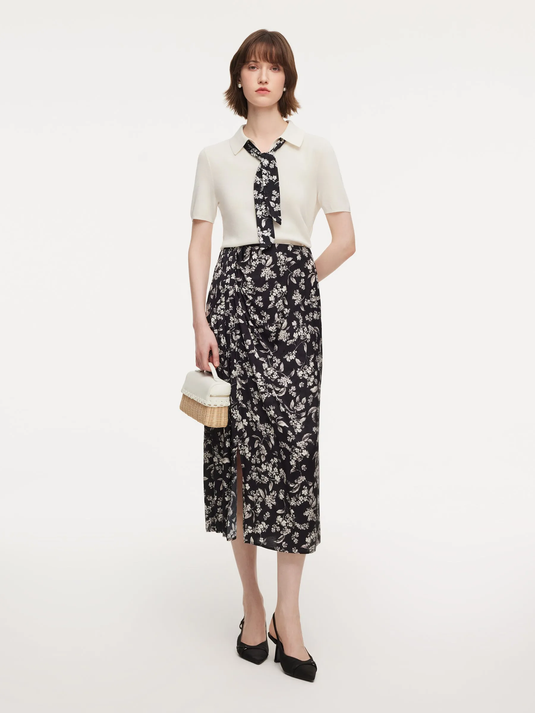 Floral Print Side Slit Twist Front Women H-Line Skirt sold by Goelia product image thumbnail 2