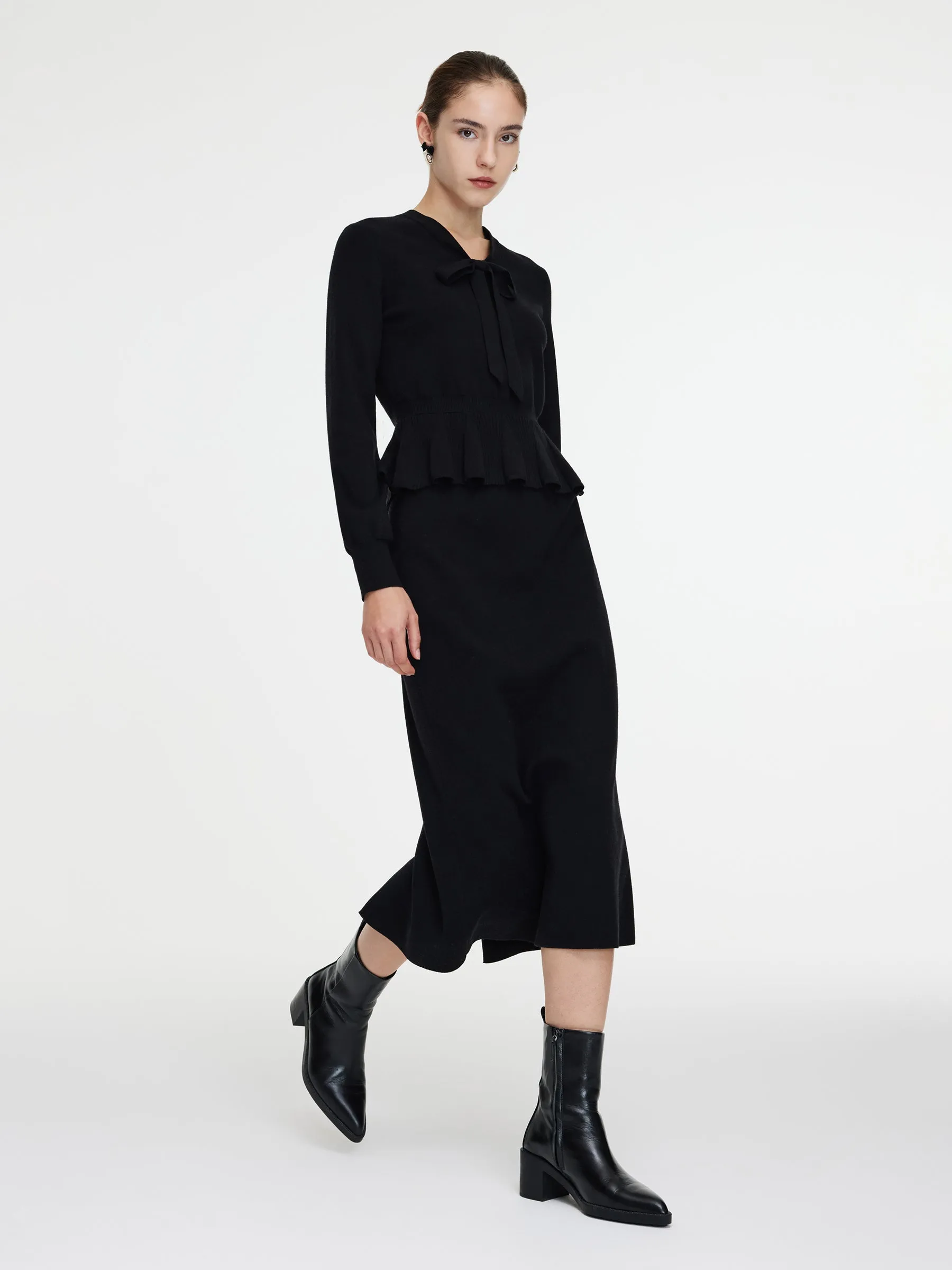 Tencel Wool Blend Tie Front V-Neck Knit Top And Skirt Two-Piece Set sold by Goelia product image thumbnail 4