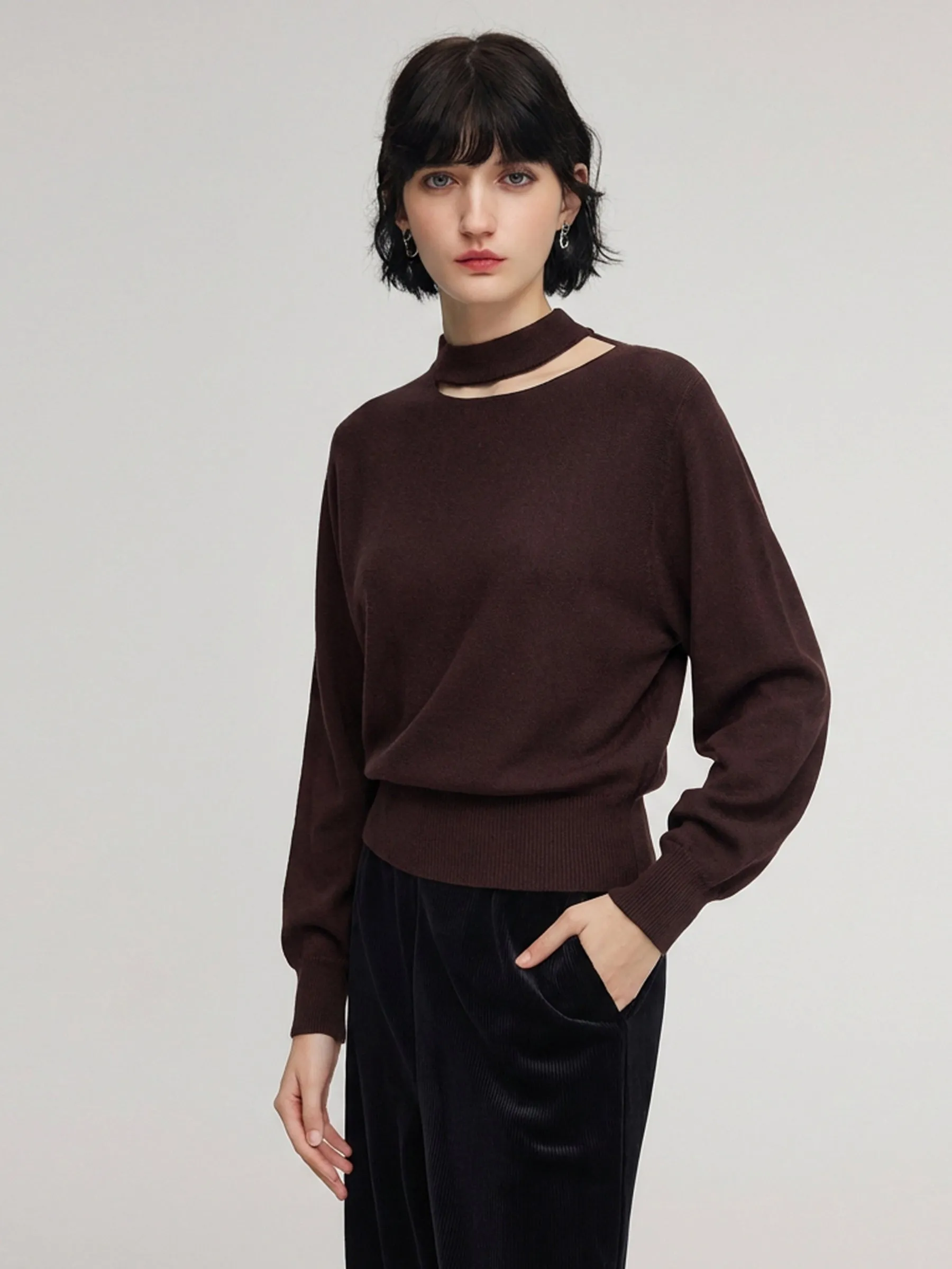 100% Wool Cut Out Women Sweater sold by Goelia product image thumbnail 3