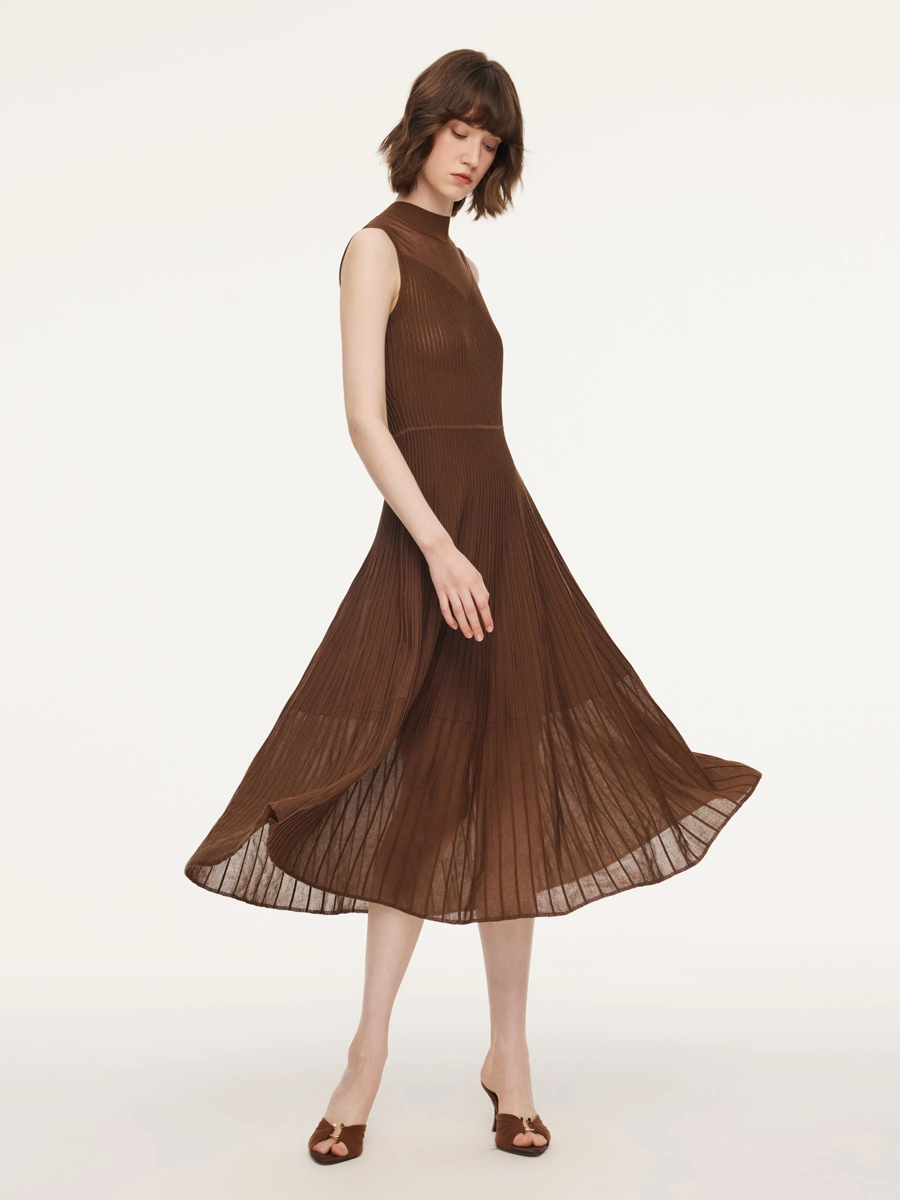 Mock Neck Sleeveless A-Line Women Pleated Maxi Dress sold by Goelia product image thumbnail 5
